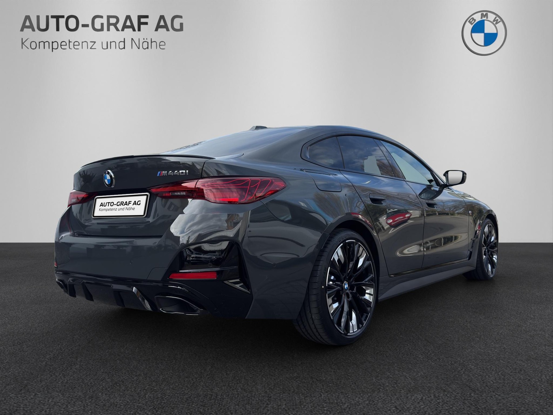 BMW M440i xDrive Gran Coupé-image-4
