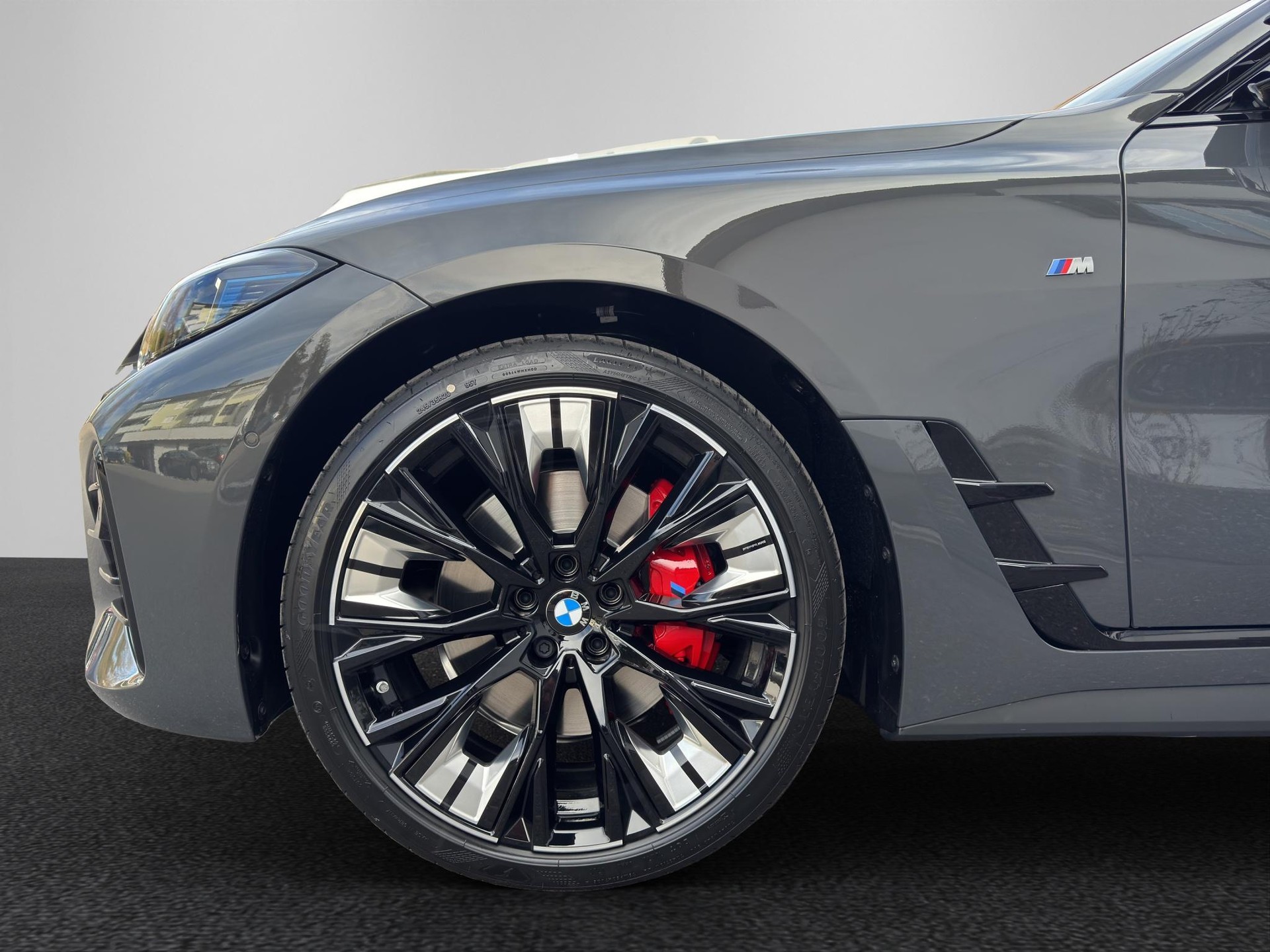 BMW M440i xDrive Gran Coupé-image-9