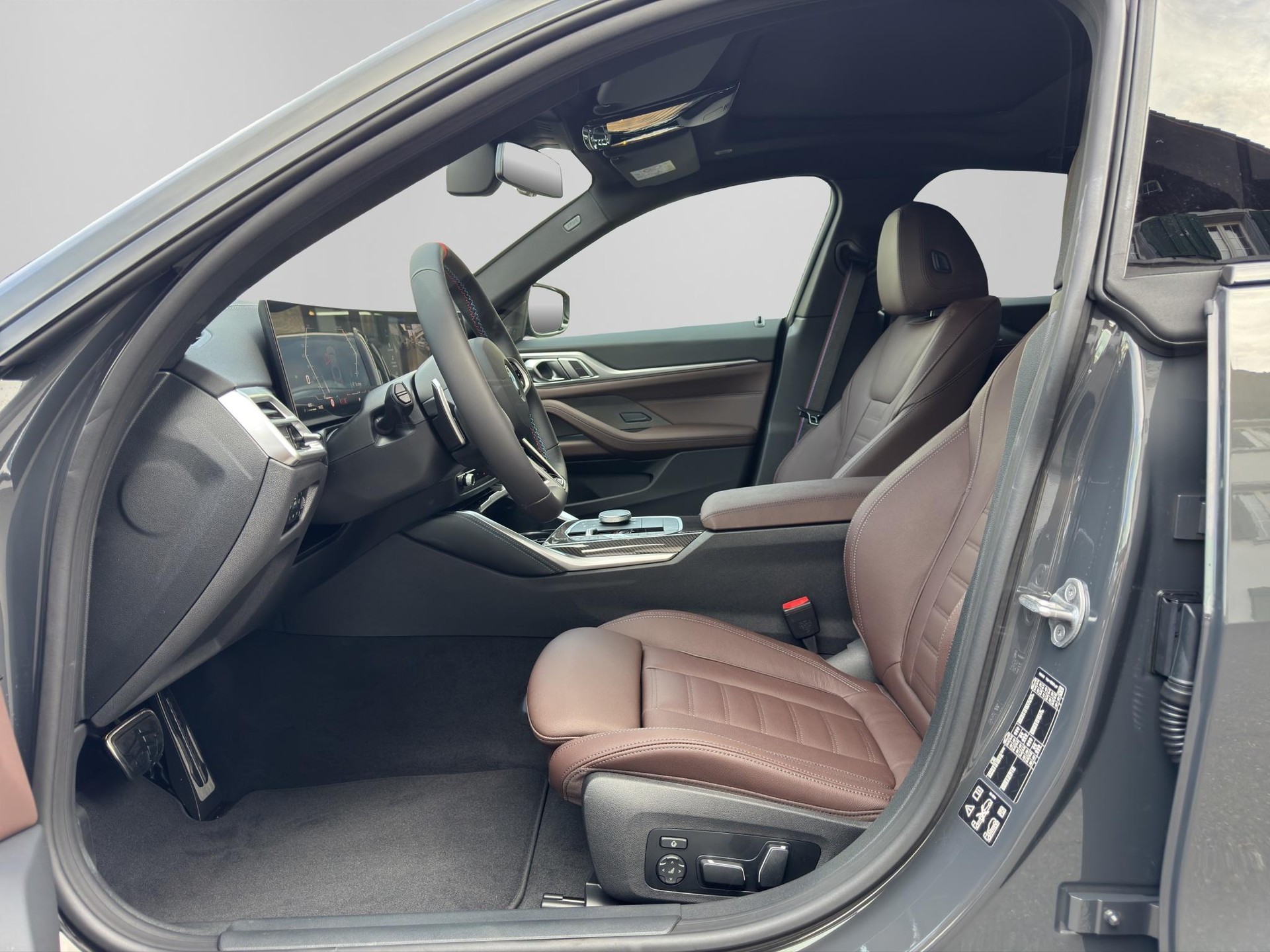 BMW M440i xDrive Gran Coupé-image-10
