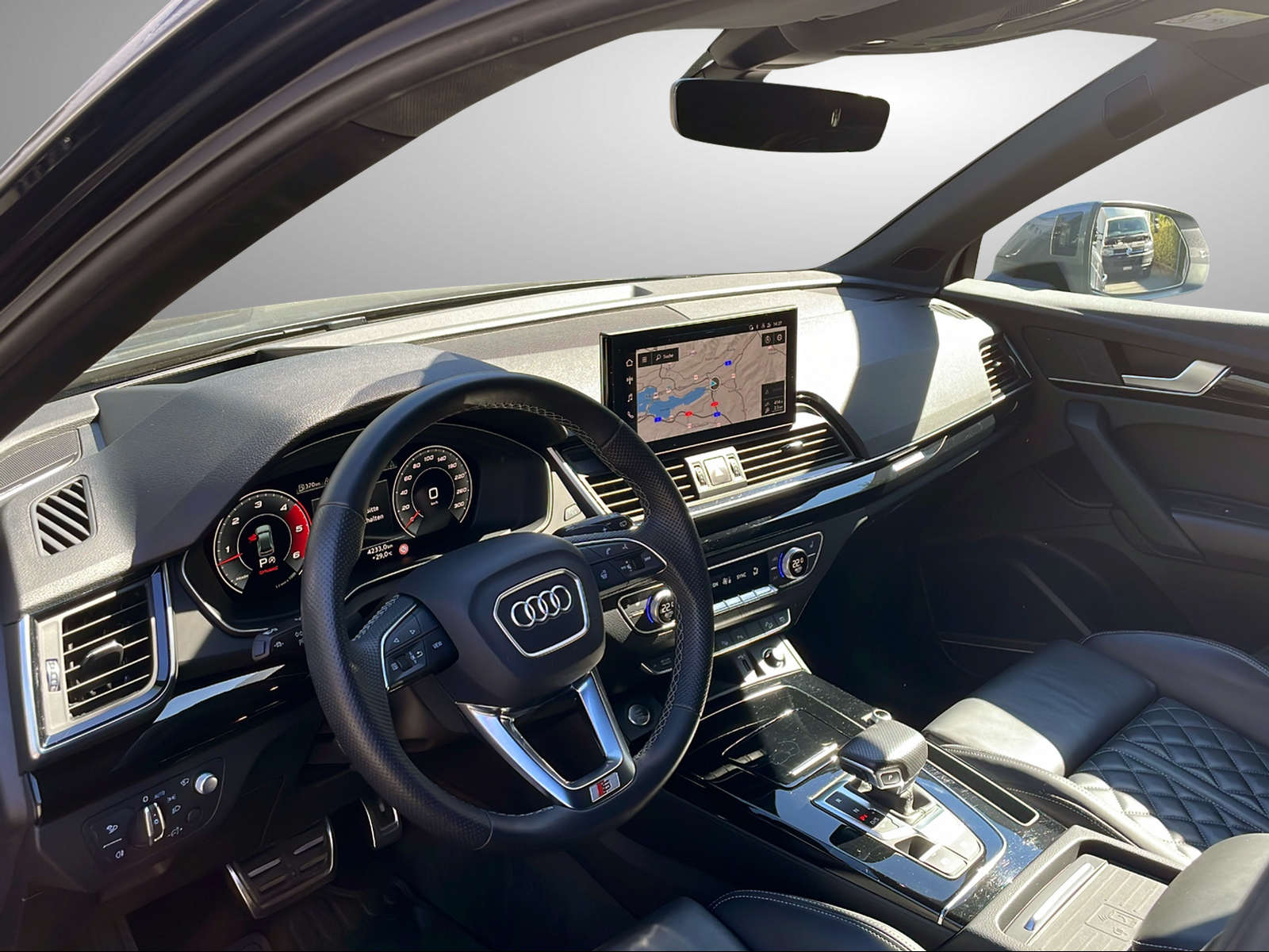 AUDI Q5 Sportback 50 TDI S line quattro tiptronic-image-7