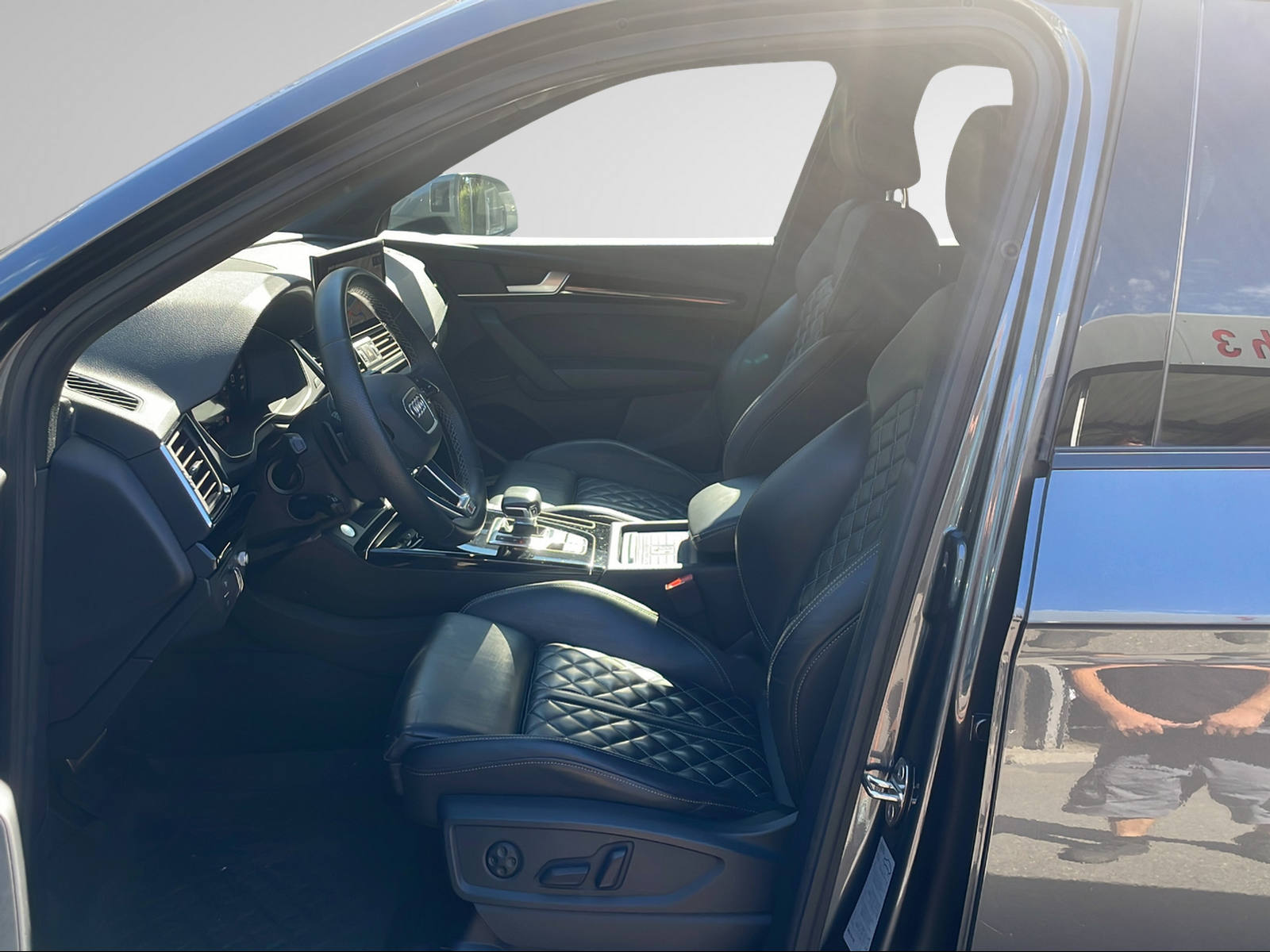 AUDI Q5 Sportback 50 TDI S line quattro tiptronic-image-10