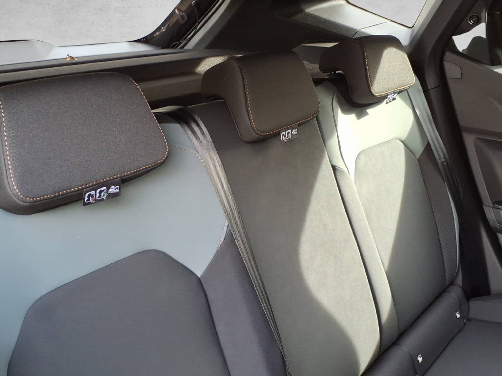 DACIA Duster 1.2 TCe Extreme 4WD-image-9