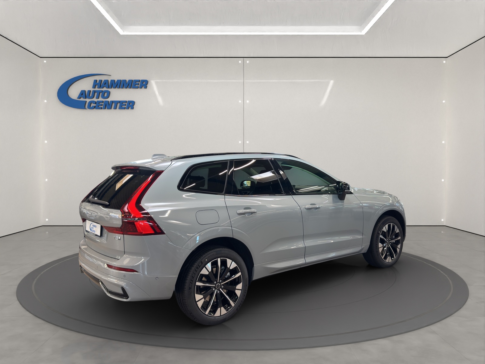 VOLVO XC60 2.0 T8 TE Ultra Dark eAWD-image-4