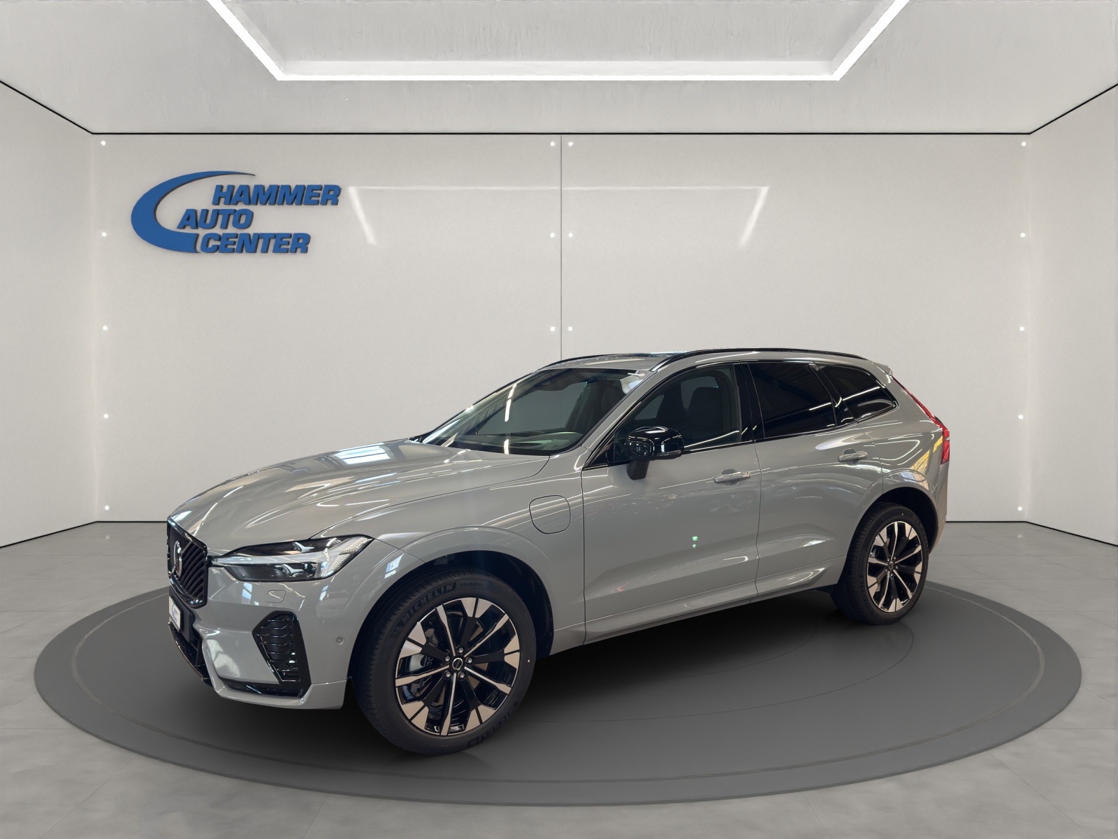 VOLVO XC60 2.0 T8 TE Ultra Dark eAWD-image-0