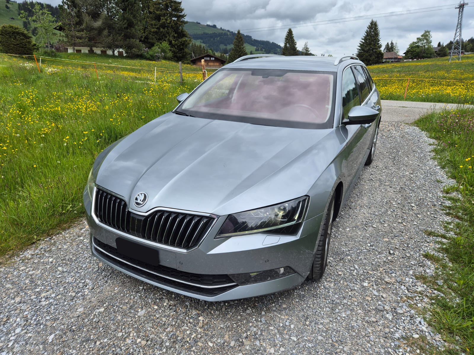 SKODA Superb Combi 2.0 TDi Style 4x4 DSG-image-1