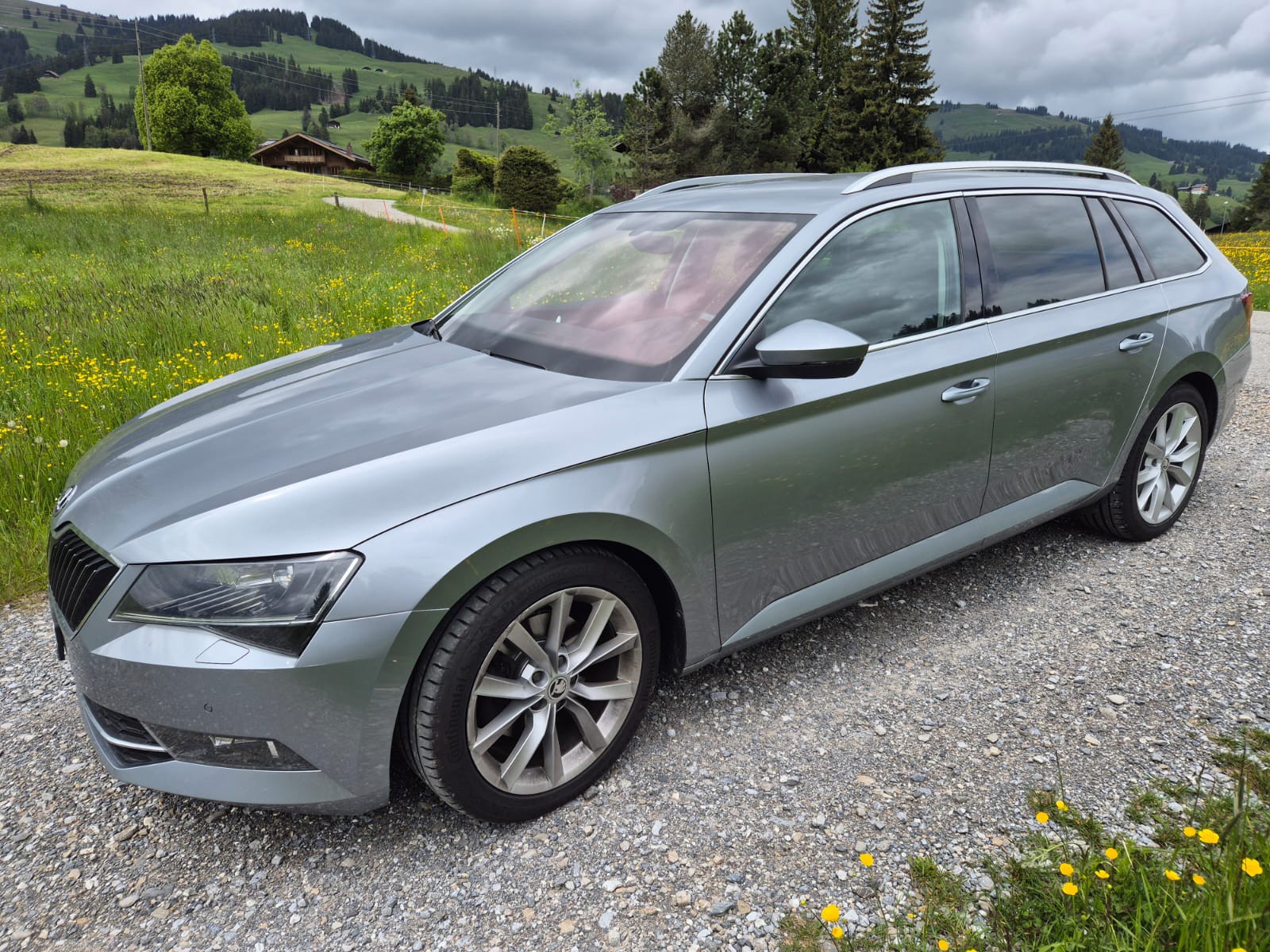SKODA Superb Combi 2.0 TDi Style 4x4 DSG-image-0