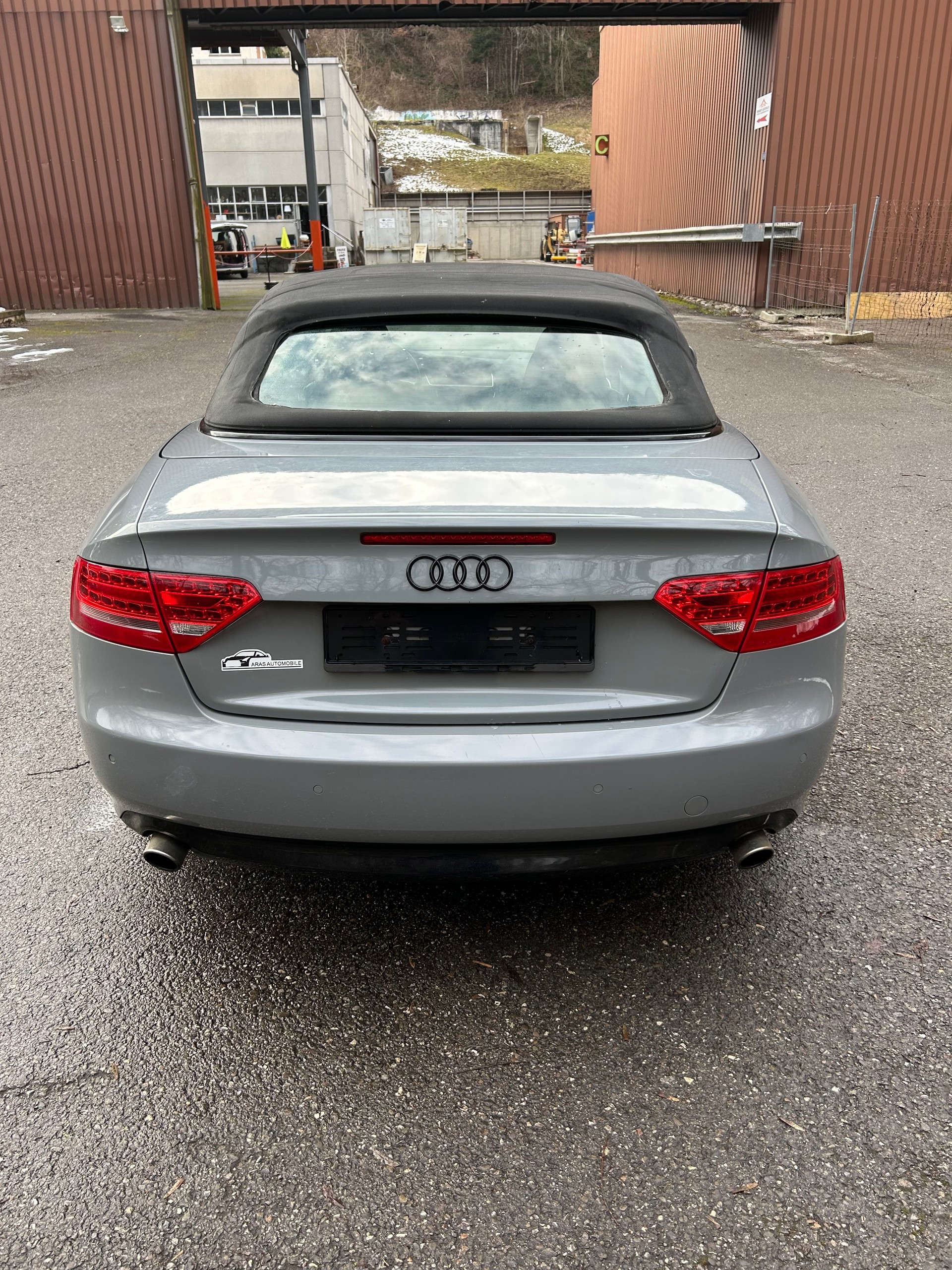 AUDI A5 Cabriolet 3.2 FSI multitronic-image-5