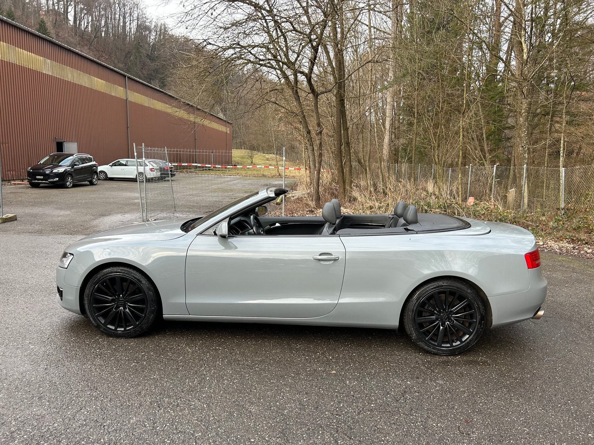 AUDI A5 Cabriolet 3.2 FSI multitronic-image-2