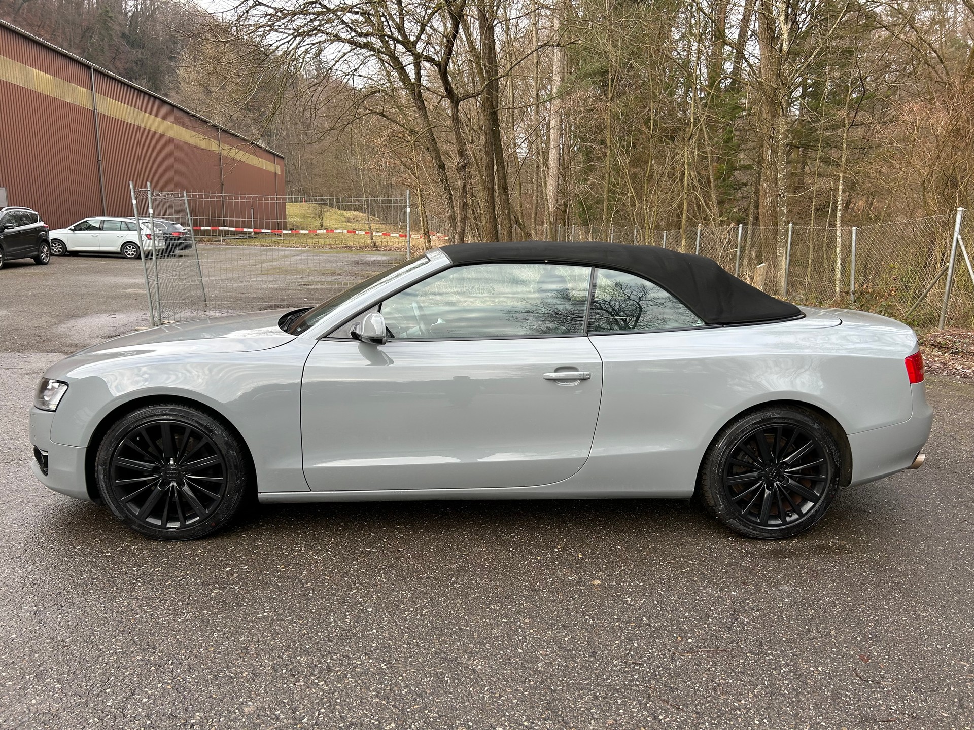 AUDI A5 Cabriolet 3.2 FSI multitronic-image-7