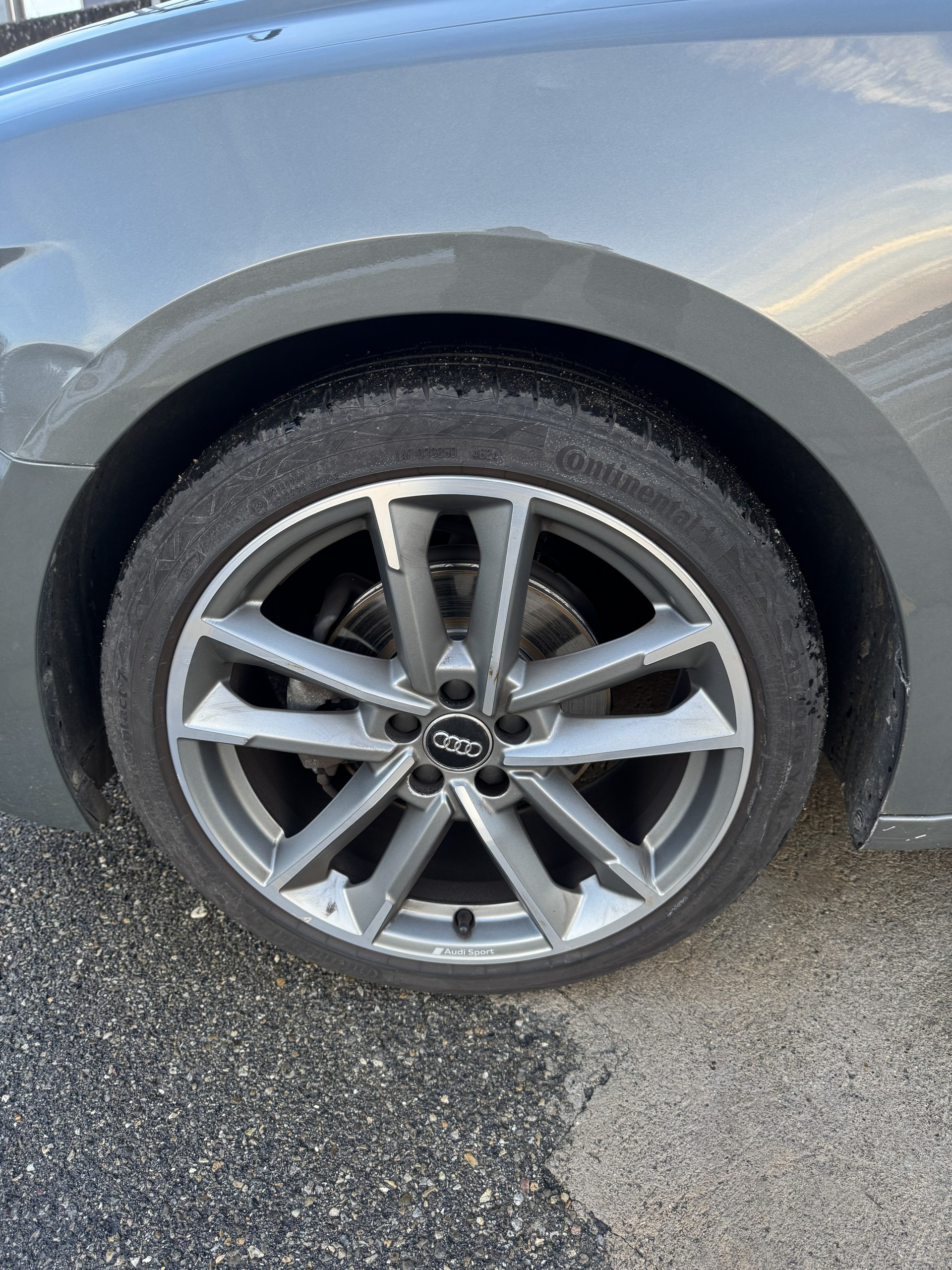 AUDI A1 Sportback 35 TFSI S Line S-tronic-image-8