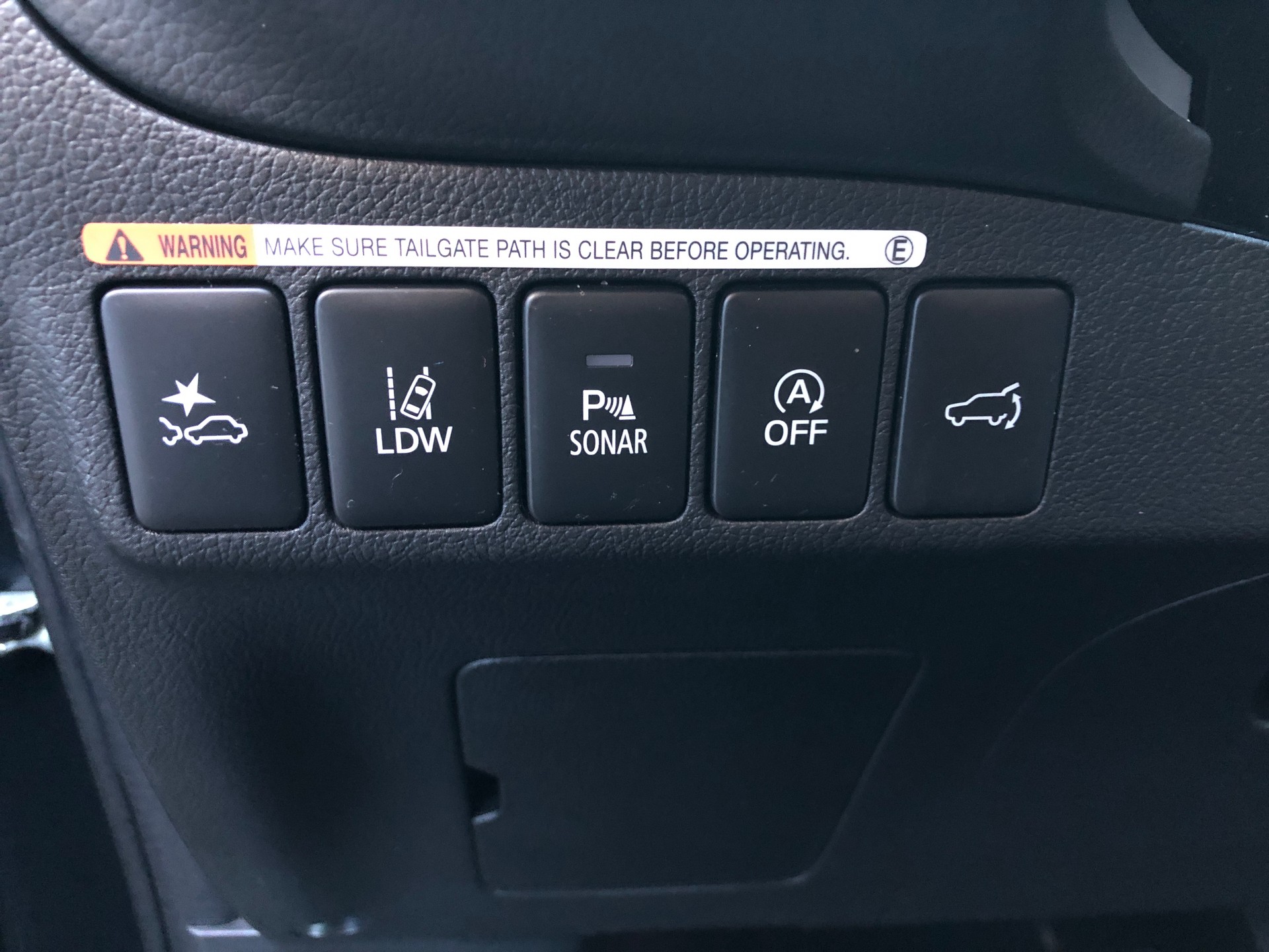 MITSUBISHI Outlander 2.0 Style 4WD CVT-image-11