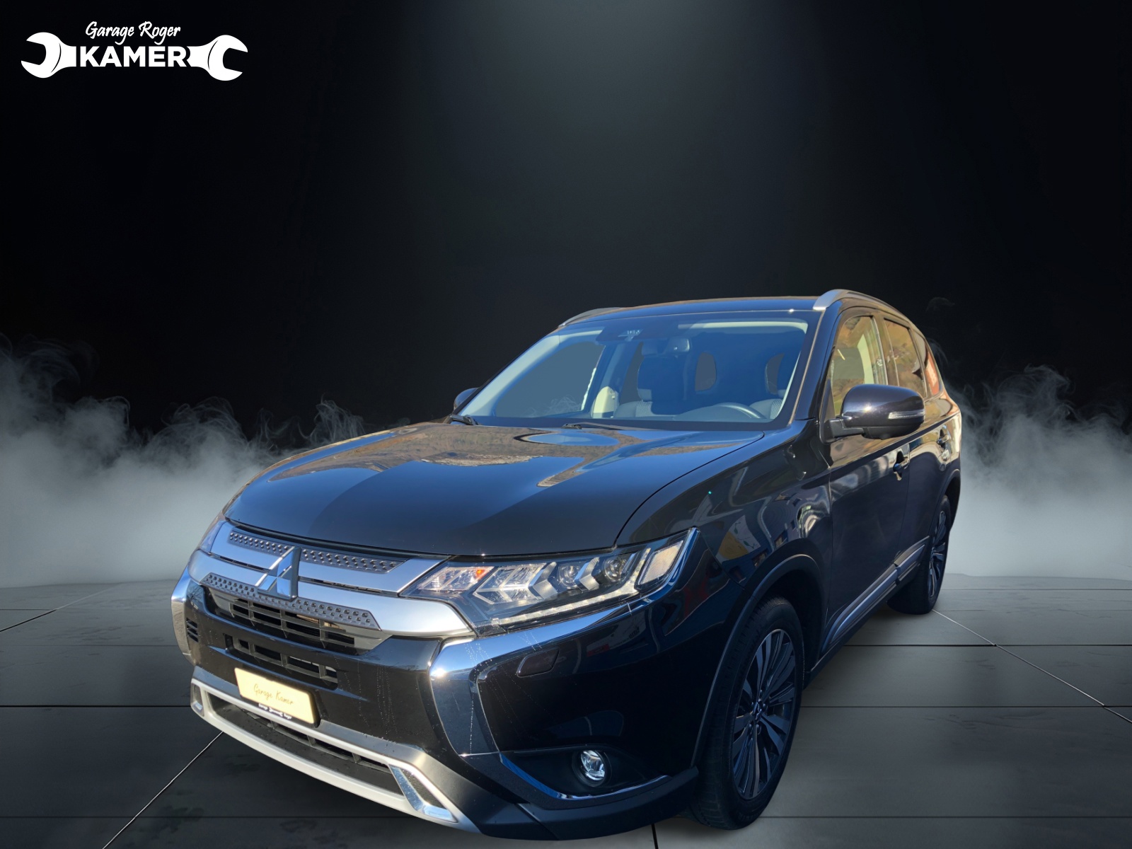MITSUBISHI Outlander 2.0 Style 4WD CVT-showroom-element-1