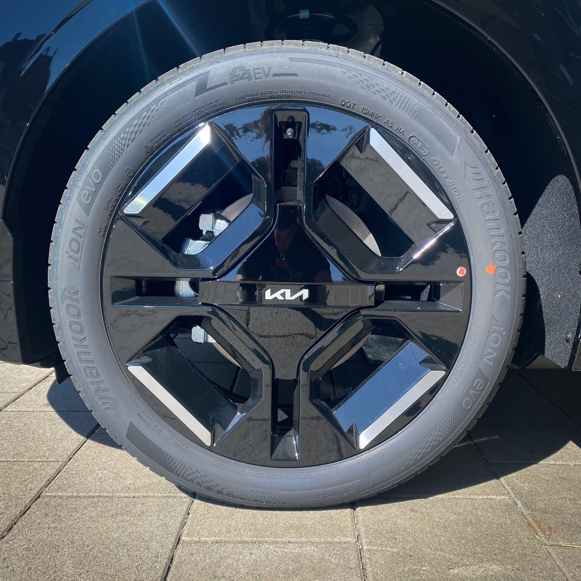 KIA EV3 81 kWh GT-Line-showroom-element-2