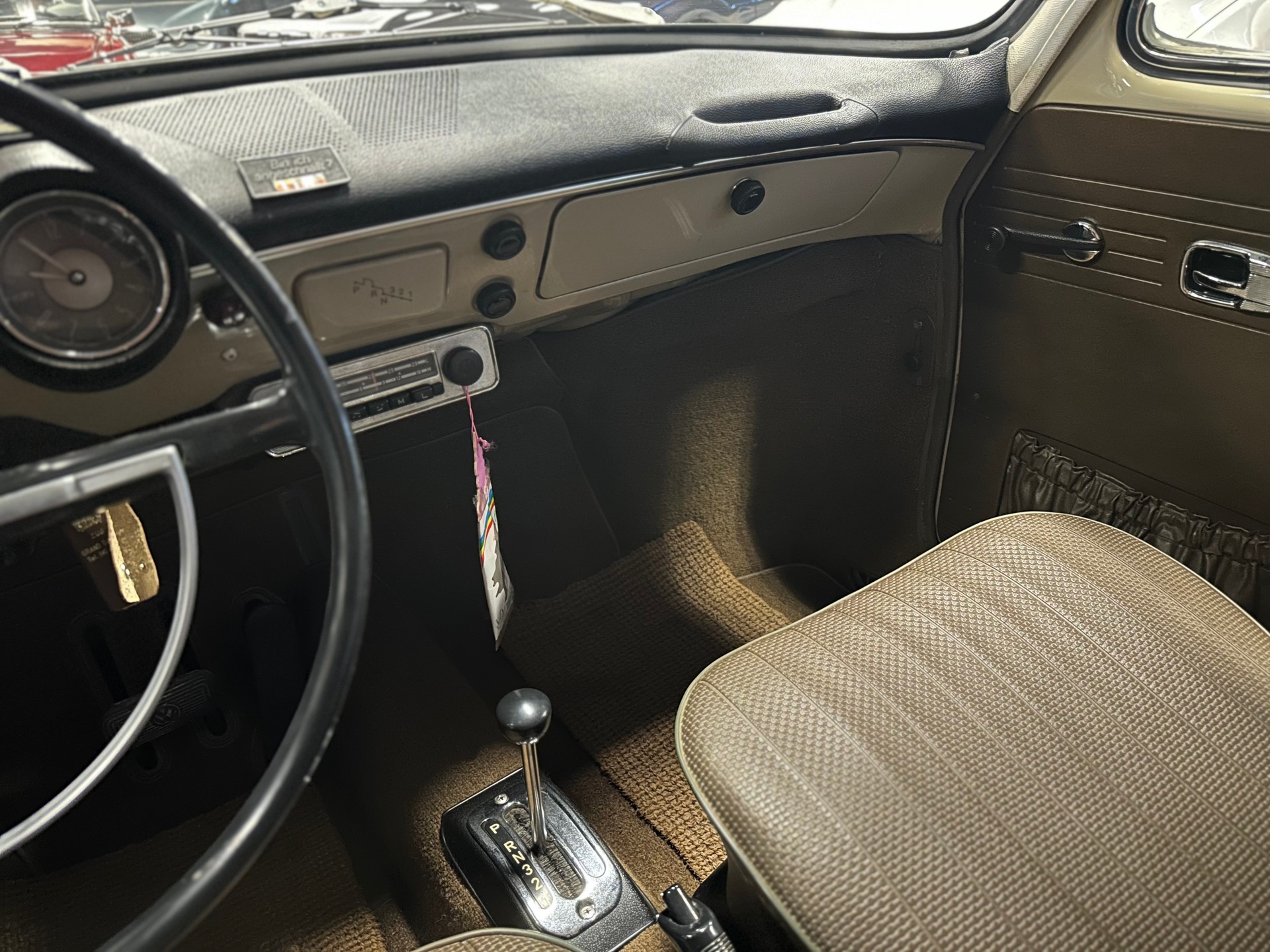 VW Typ 3 1600 LT Automatic / VW’s erste Schrägheck Limousine der Welt / Original!!-image-13