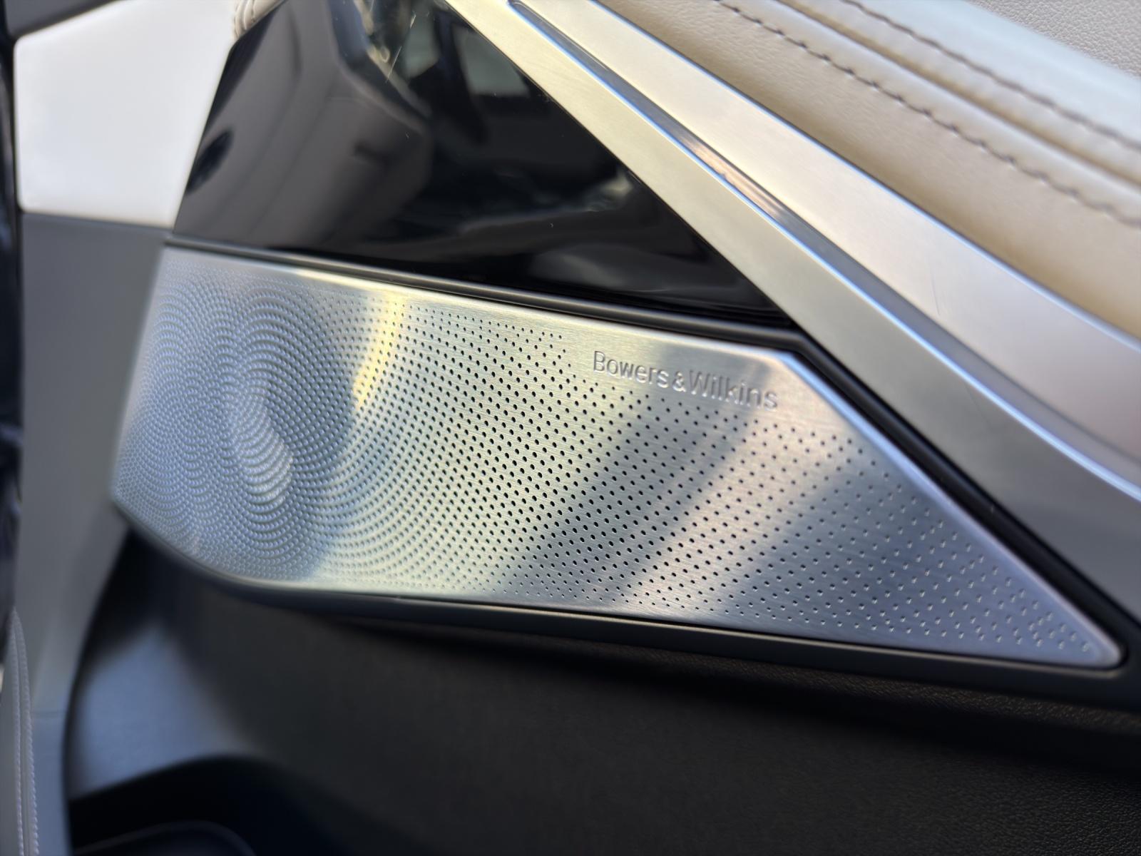 BMW X7 M50i-image-20