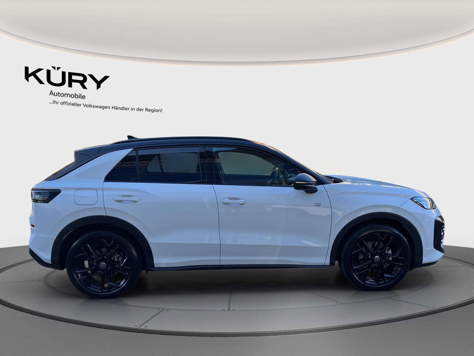 VW T-Roc 1.5 eTSI mHEV R-Line DSG-image-3