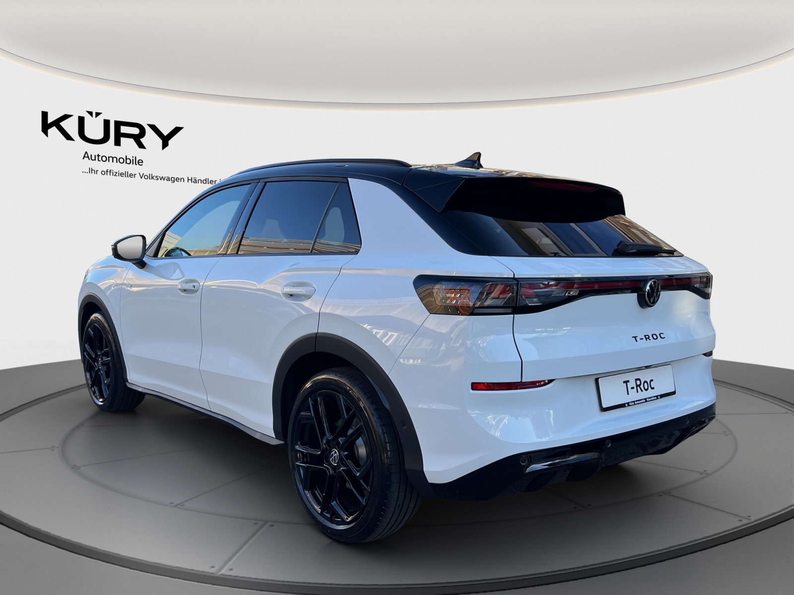 VW T-Roc 1.5 eTSI mHEV R-Line DSG-image-6