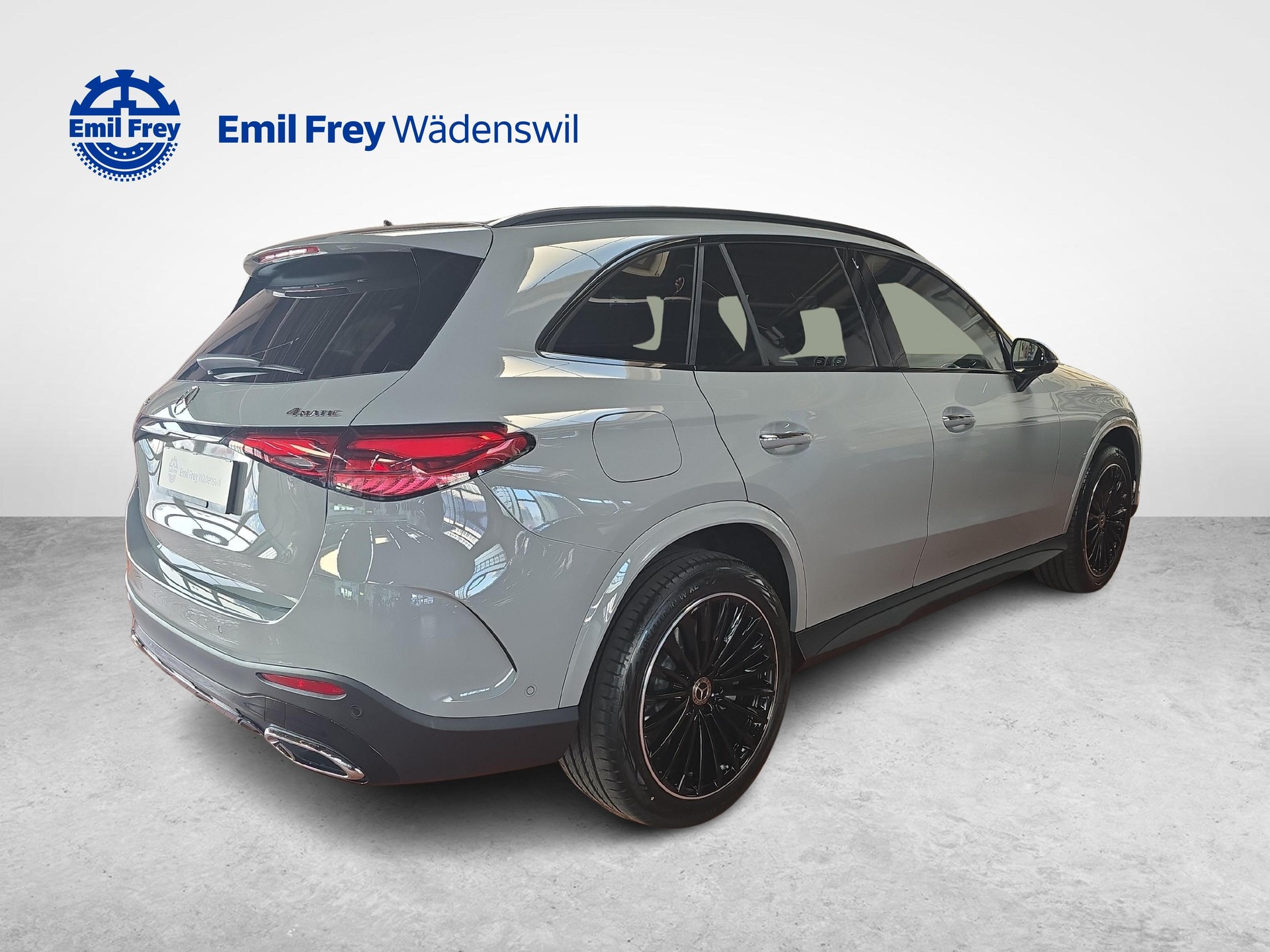 MERCEDES-BENZ GLC 400 e 4MATIC EQ Star AMG Line-image-3