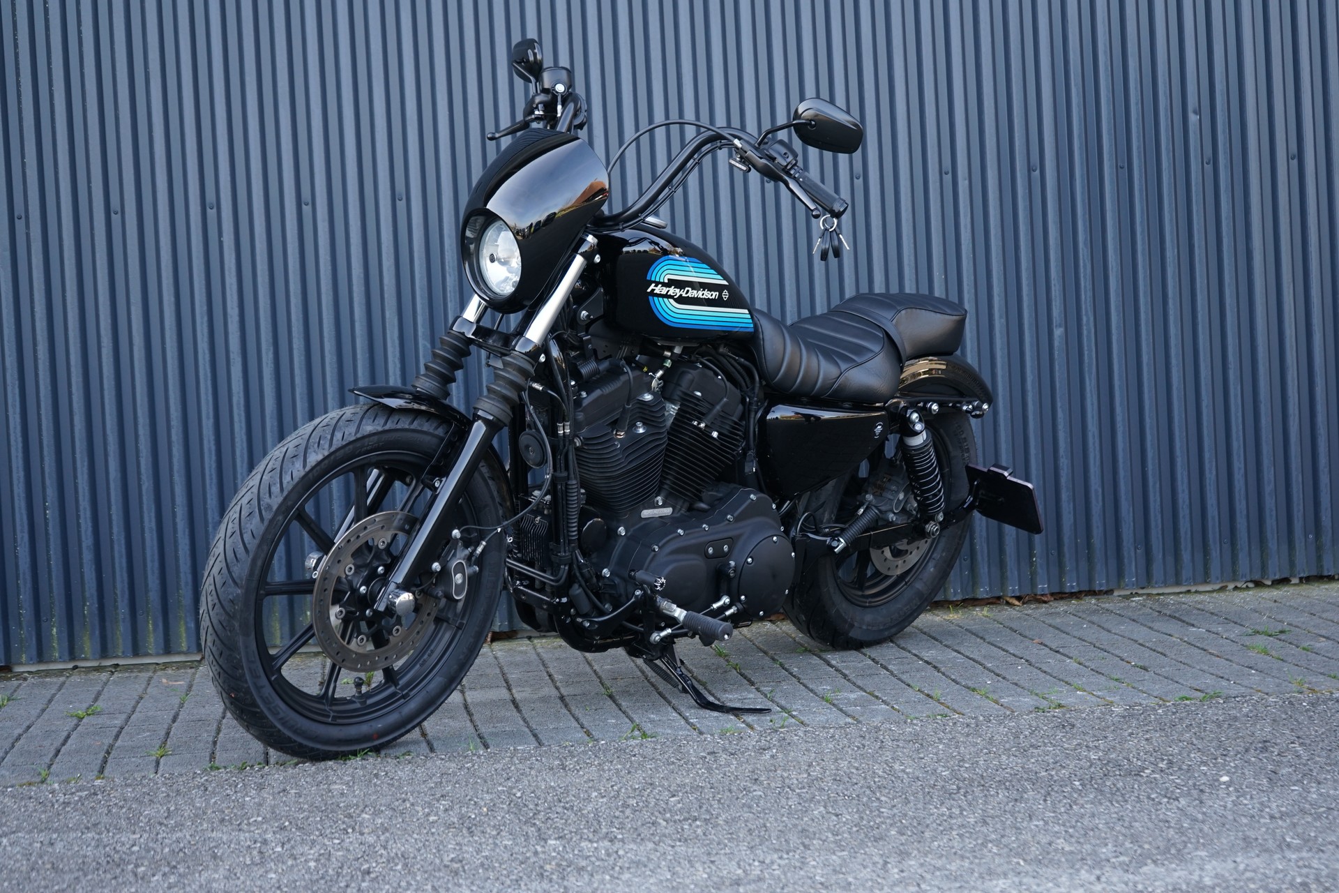 HARLEY-DAVIDSON XL 1200 NS Iron ABS-showroom-element-1
