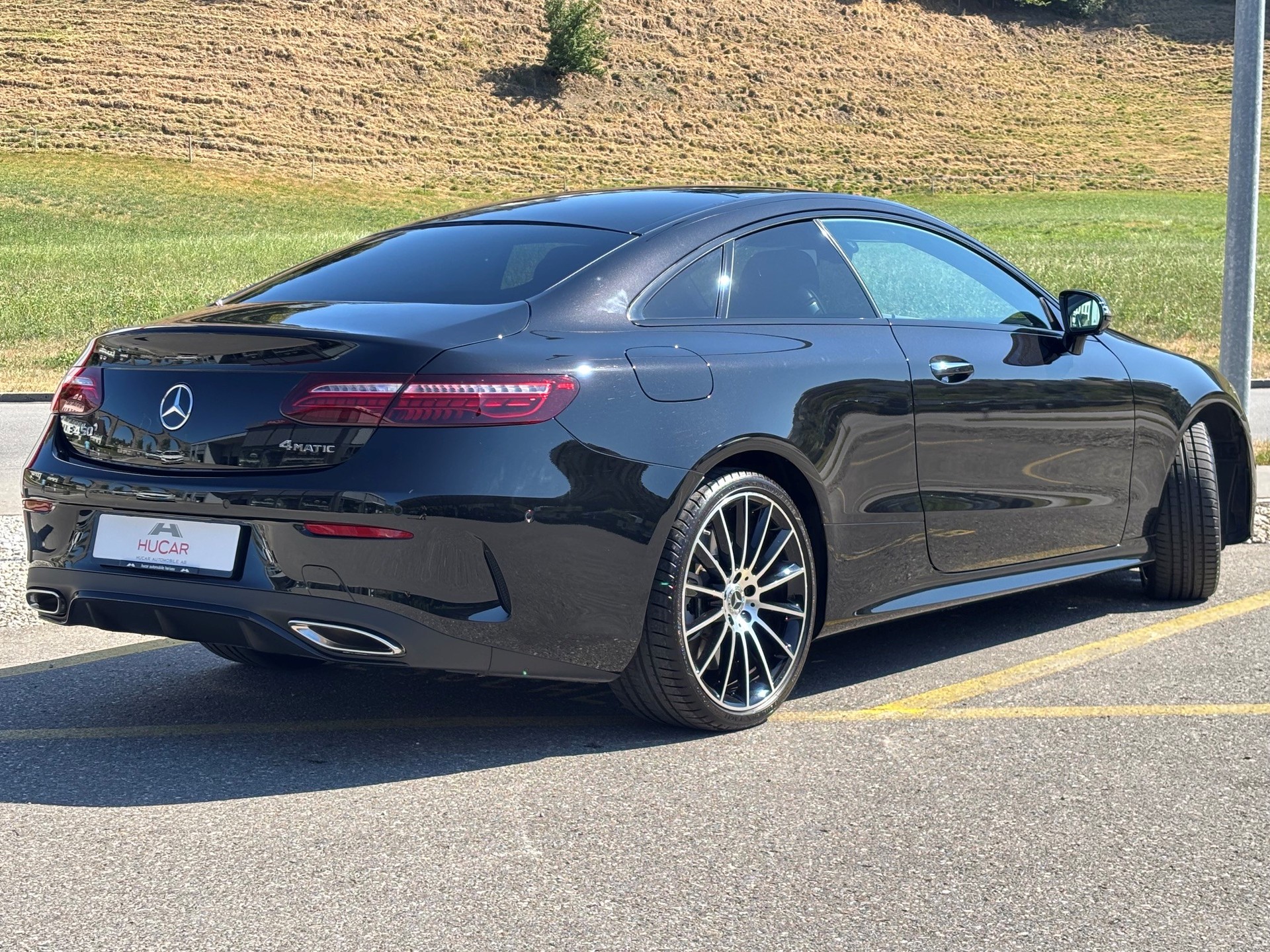 MERCEDES-BENZ E 450 Coupé 4Matic AMG Line-image-2