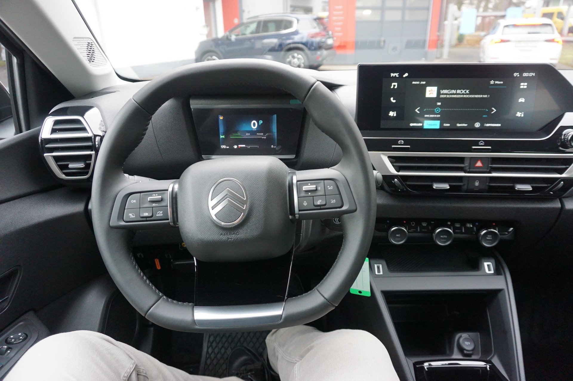 CITROEN C4 1.2 Hybrid You-image-9