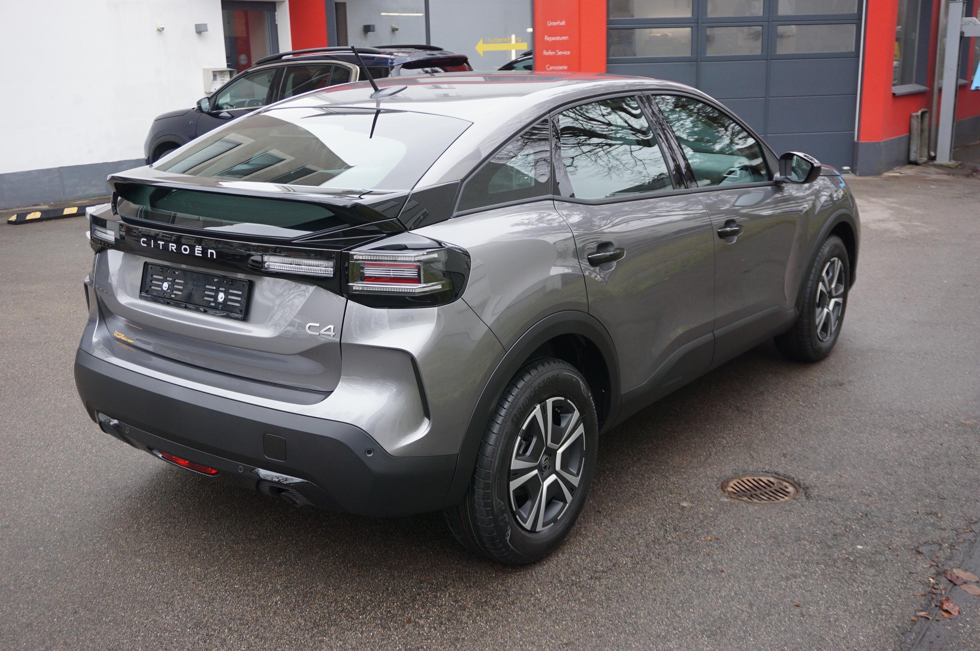 CITROEN C4 1.2 Hybrid You-image-1
