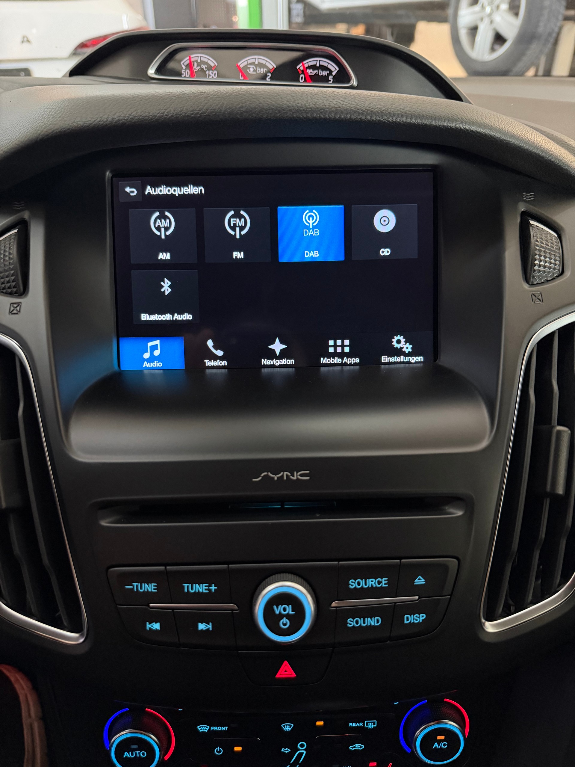 FORD Focus 2.0 TDCi ST3 Powershift-image-15