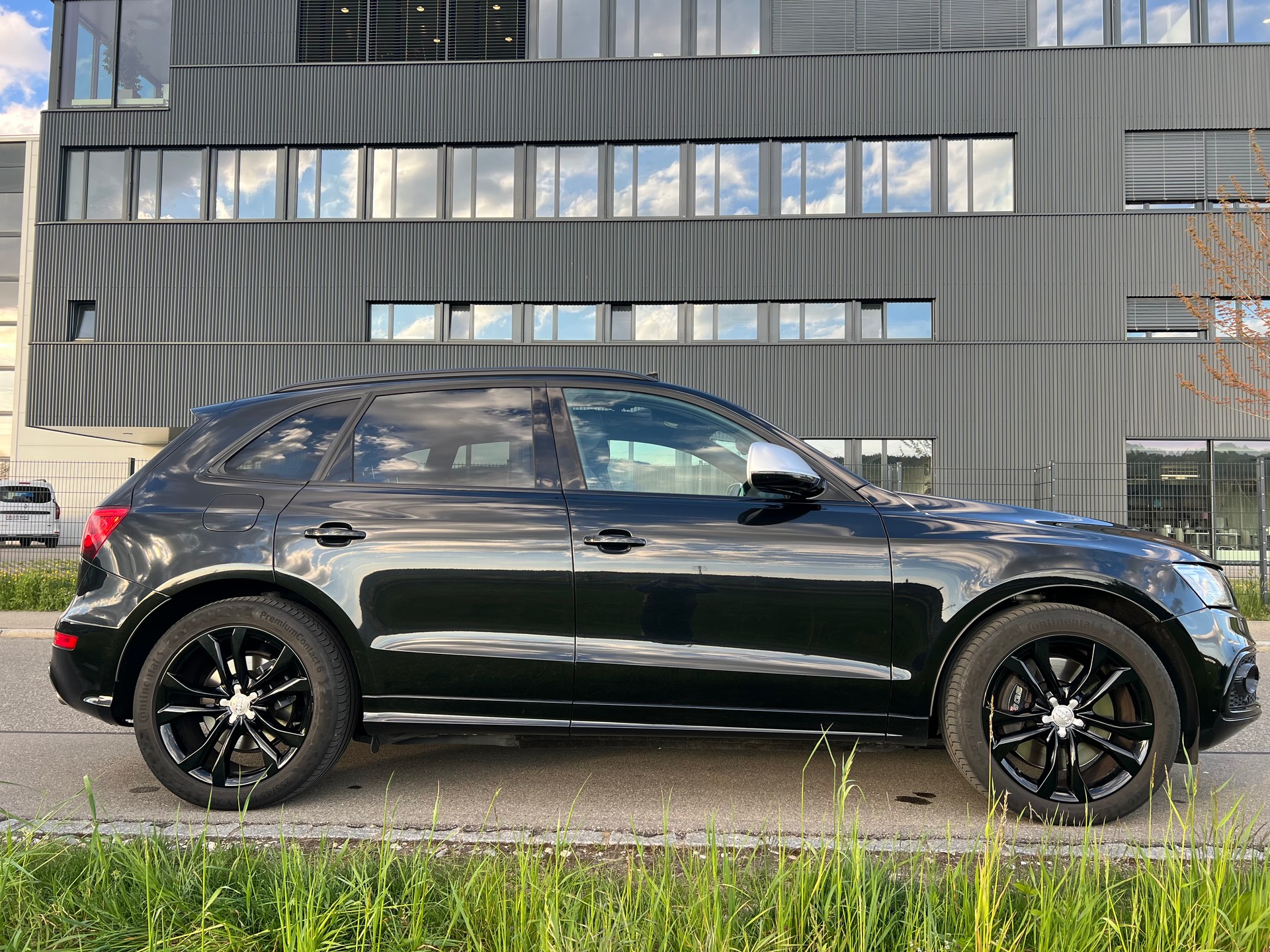 AUDI SQ5 3.0 TDI quattro tiptronic-image-14