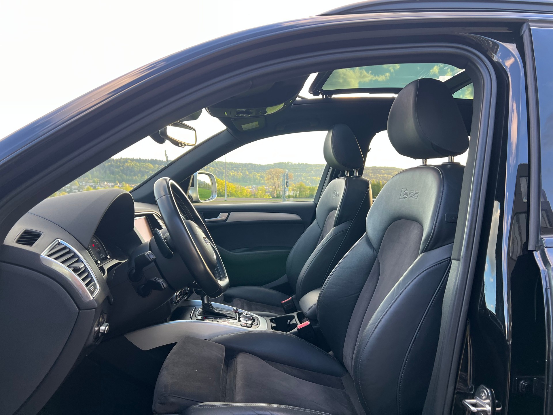AUDI SQ5 3.0 TDI quattro tiptronic-image-26