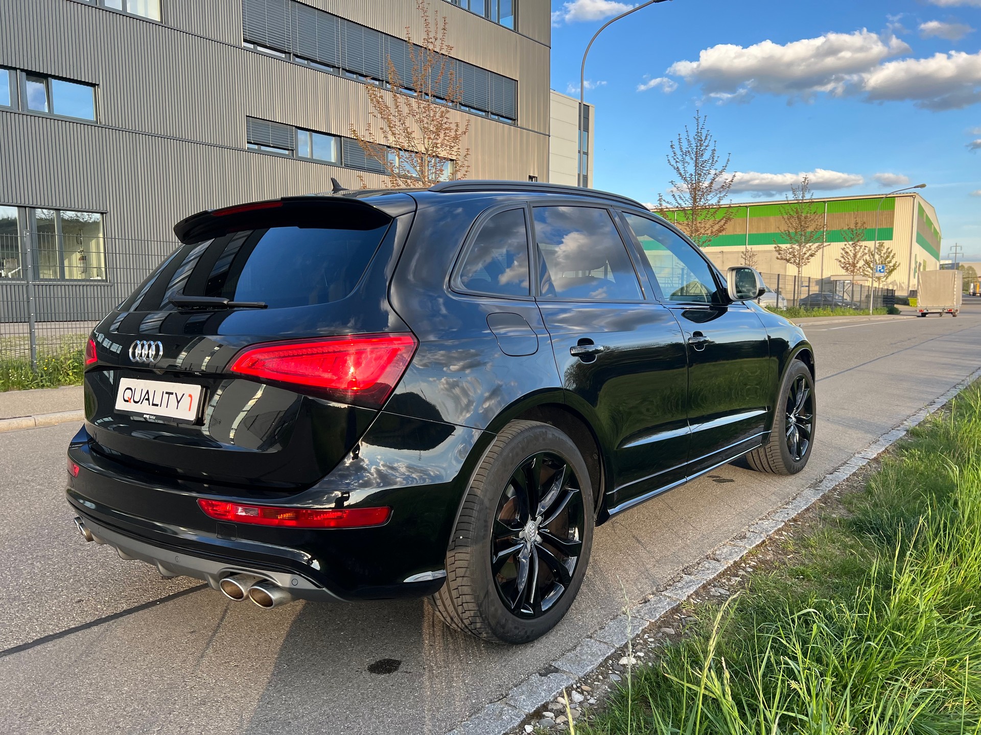 AUDI SQ5 3.0 TDI quattro tiptronic-image-15