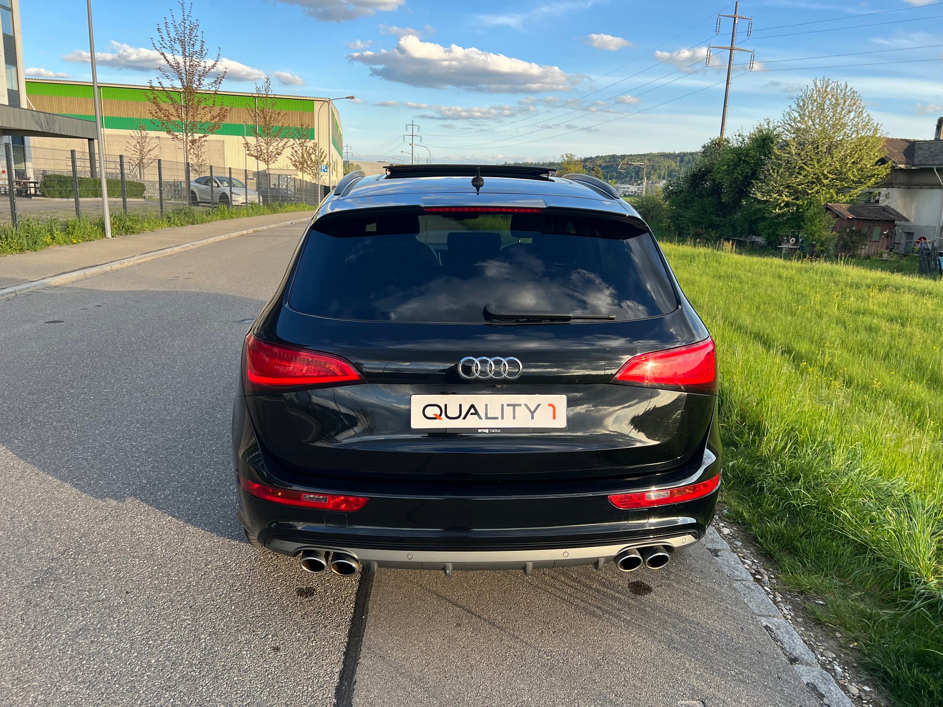 AUDI SQ5 3.0 TDI quattro tiptronic-image-17