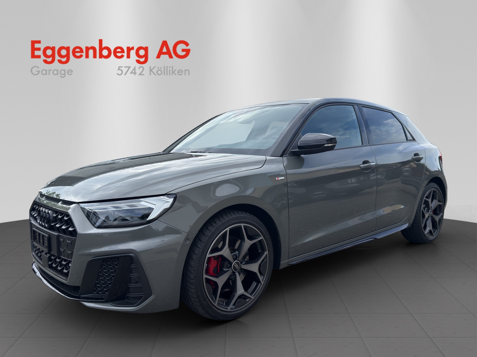 AUDI A1 Sportback 40 TFSI S Line S-tronic, chronosgrau metallic-image-0