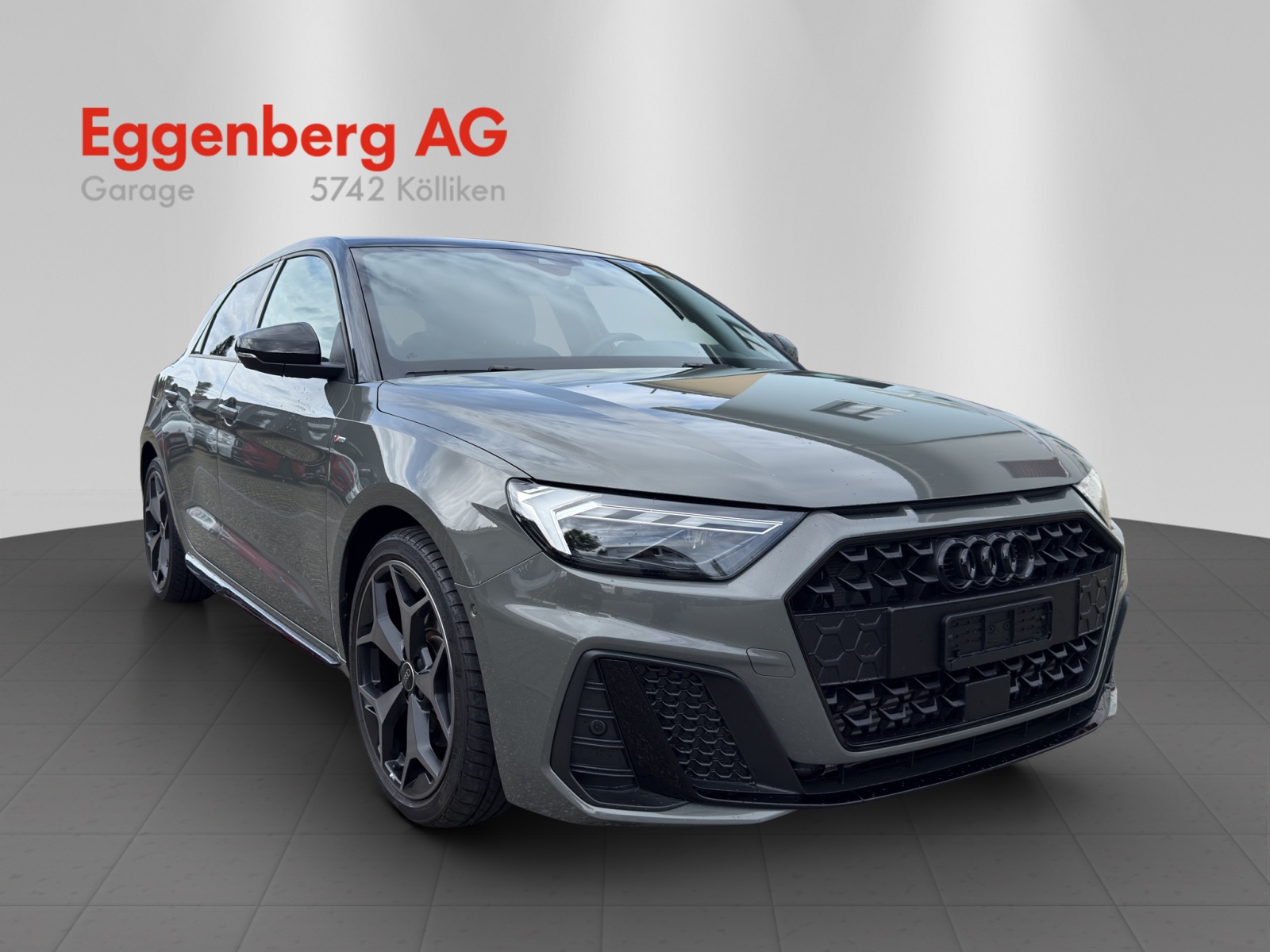 AUDI A1 Sportback 40 TFSI S Line S-tronic, chronosgrau metallic-image-6