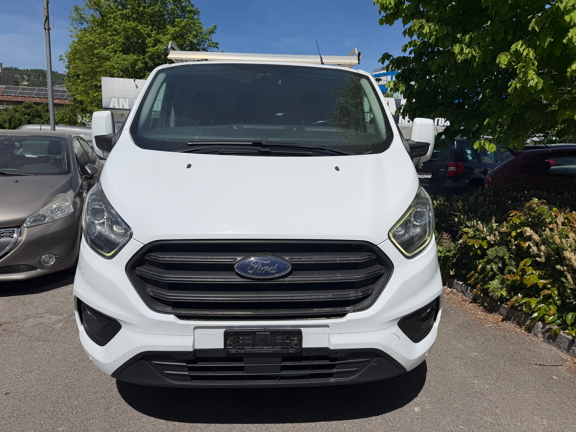 FORD Transit Custom Van 340 L2H1 Limited-image-0