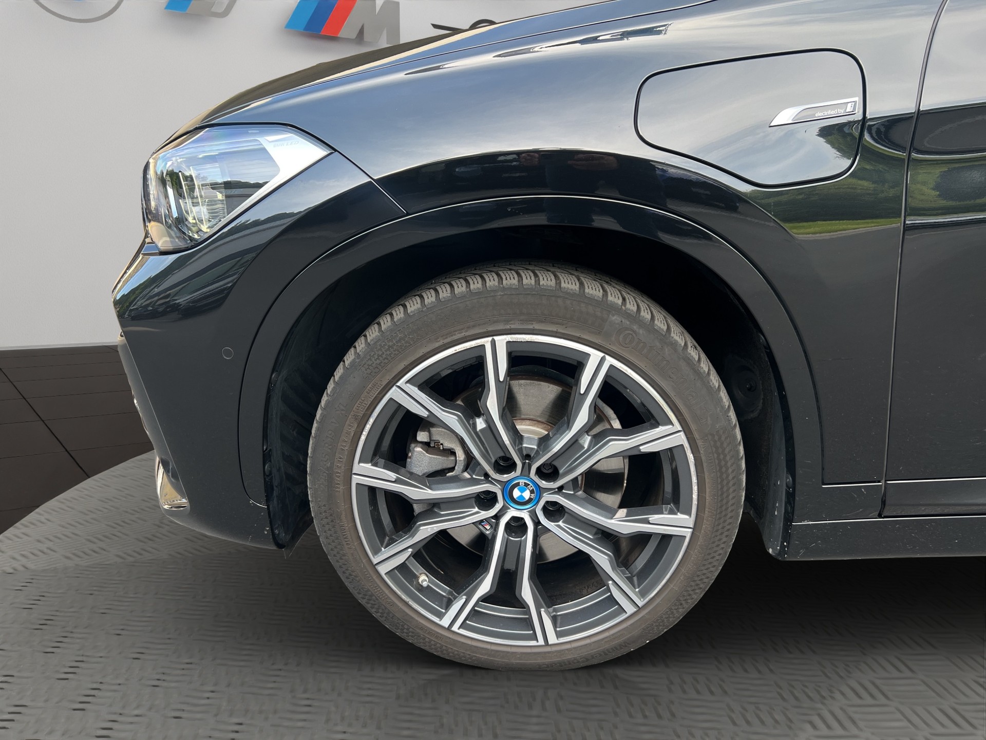 BMW X1 xDrive 25e M Sport Steptronic-image-9