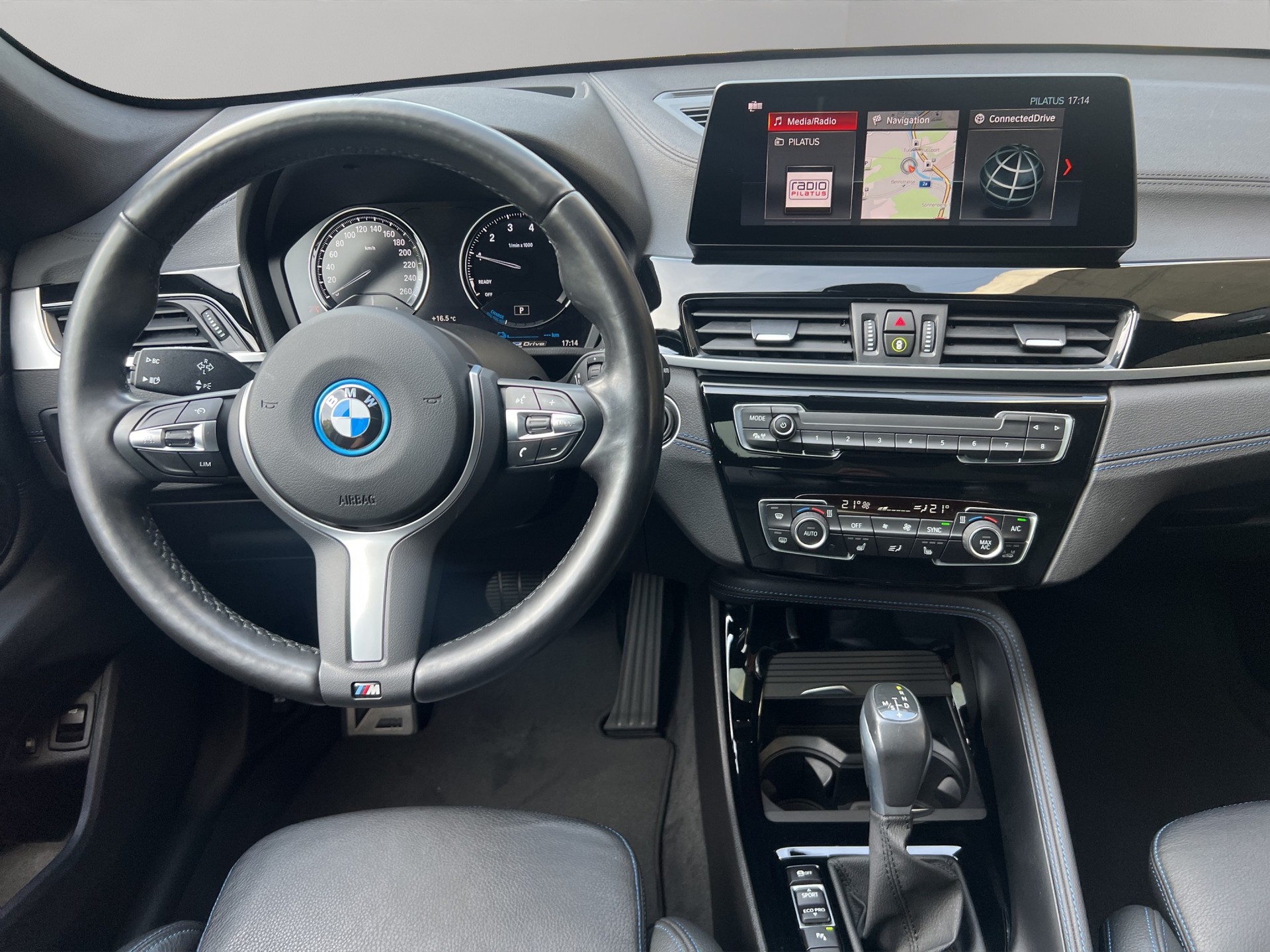 BMW X1 xDrive 25e M Sport Steptronic-image-16
