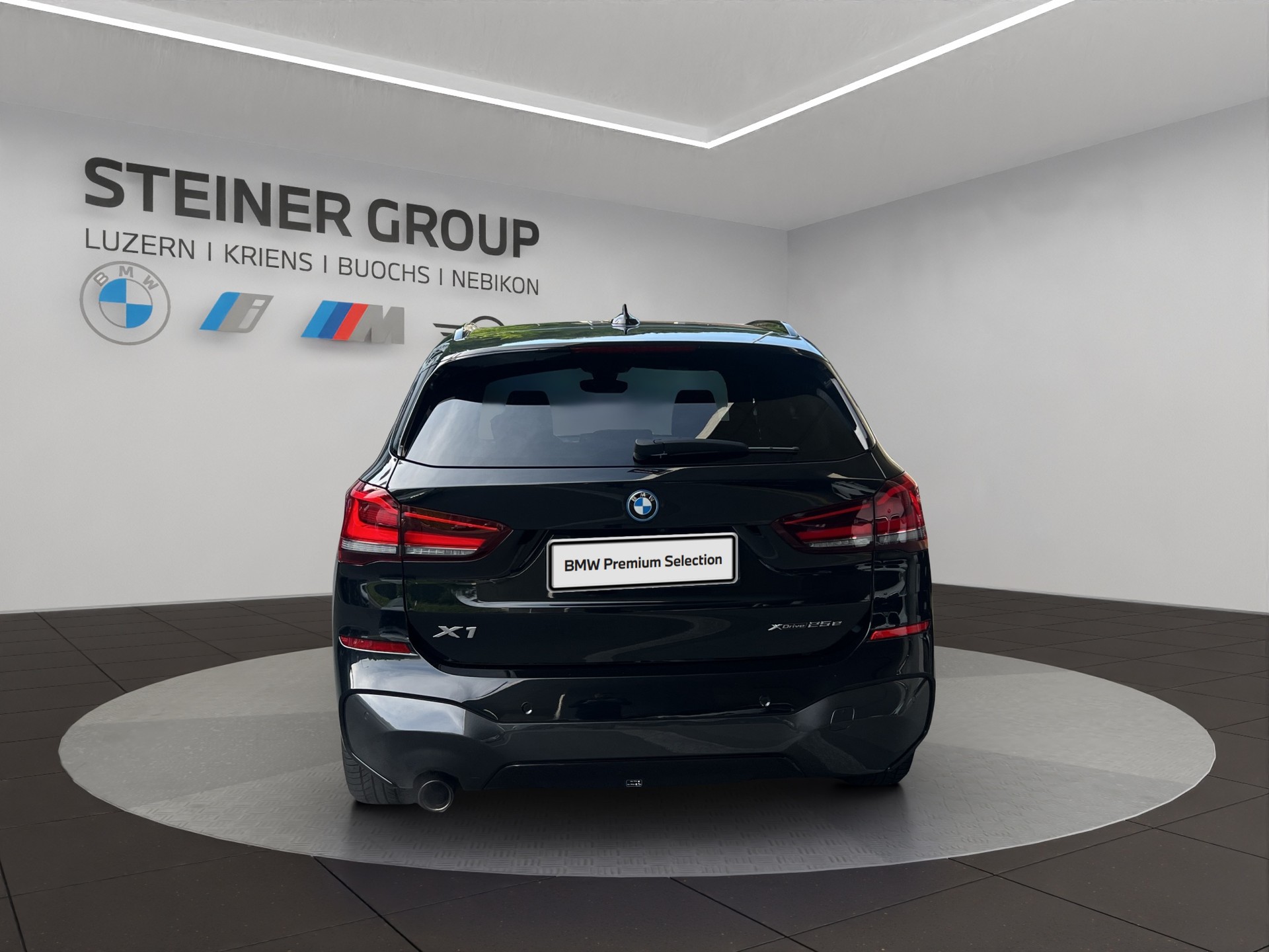 BMW X1 xDrive 25e M Sport Steptronic-image-6