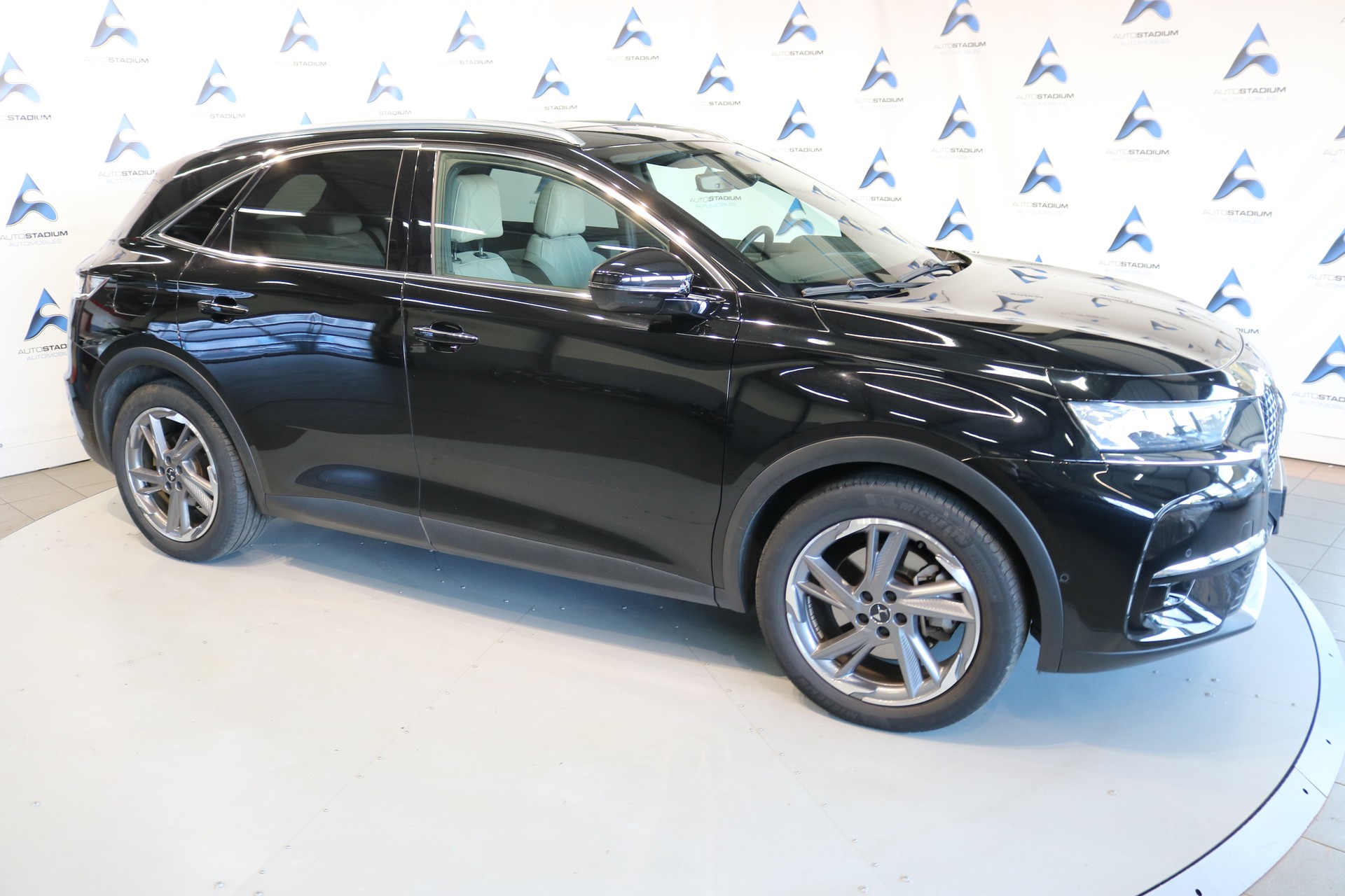 DS AUTOMOBILES DS 7 Crossback E-Tense 300 4x4 RIVOLI-image-22