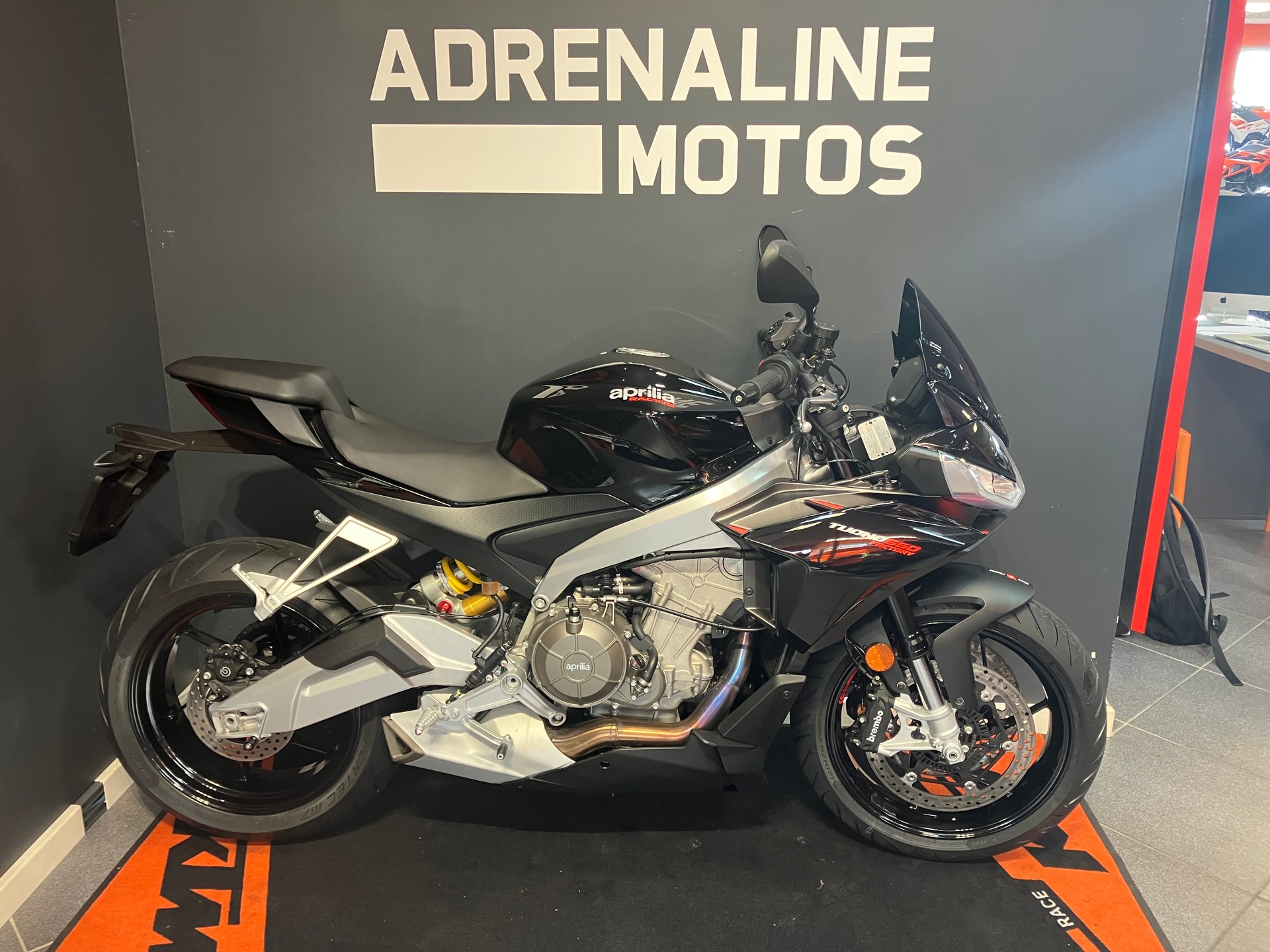 APRILIA Tuono 660 Factory