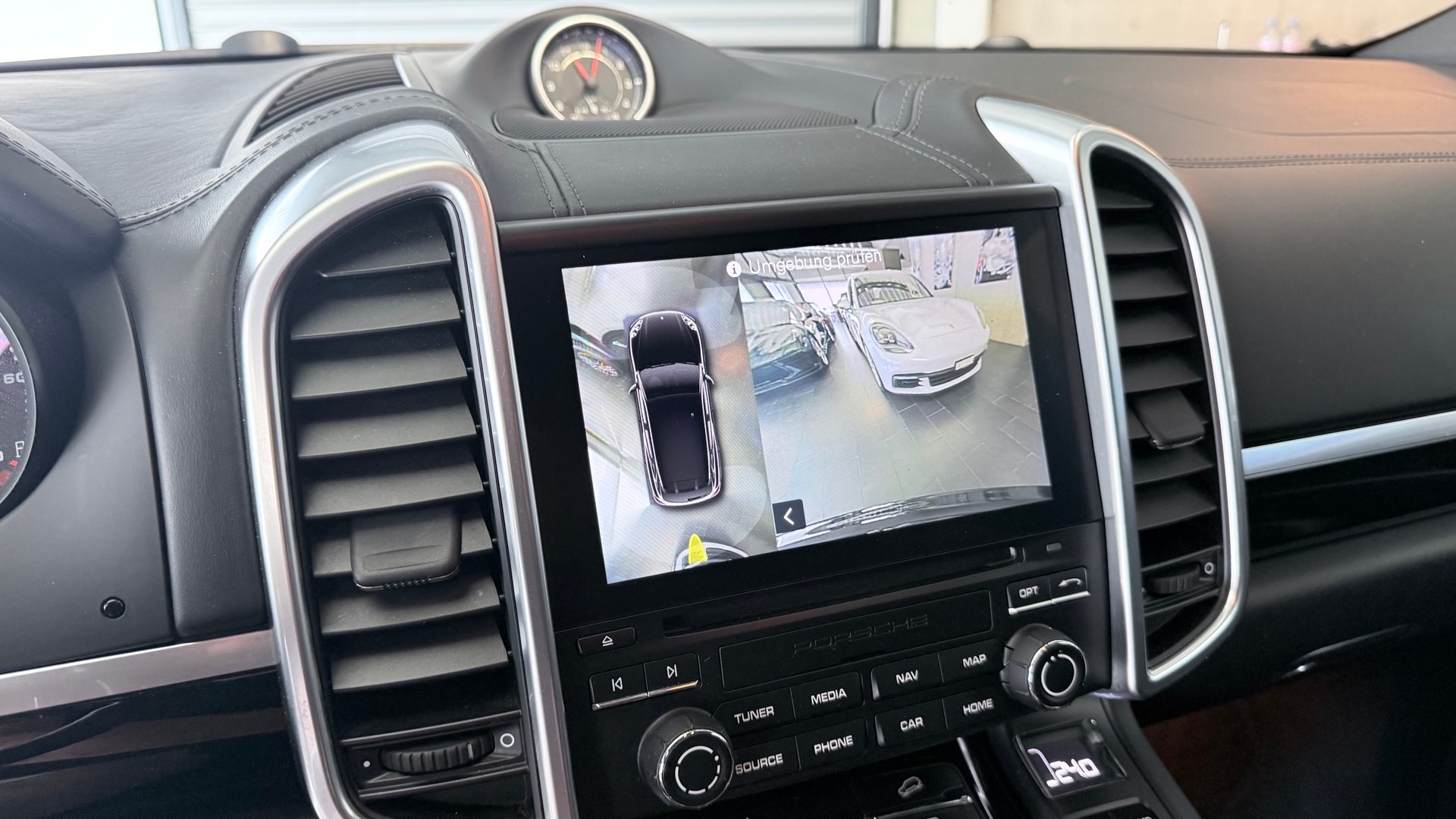 PORSCHE Cayenne 3.0 V6 TDI TipT-image-14