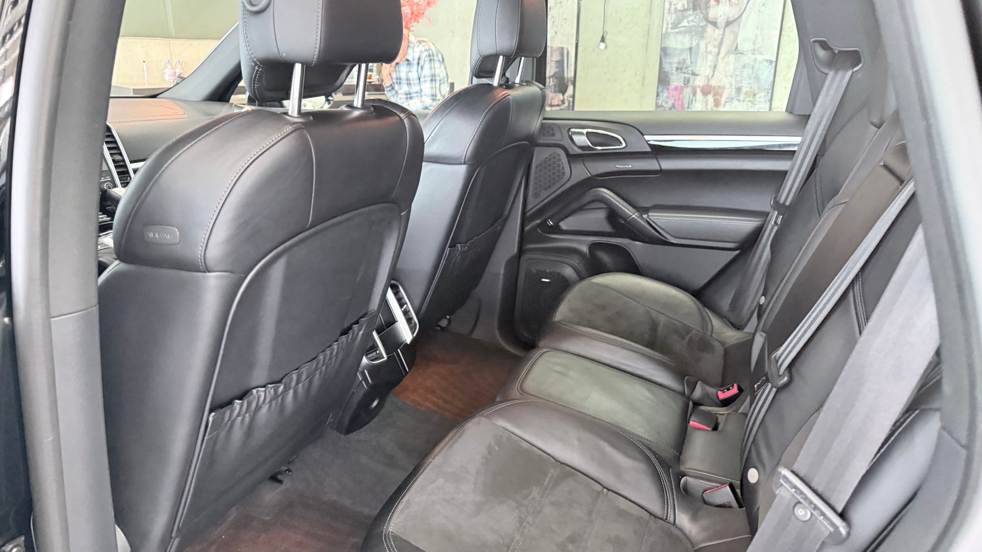 PORSCHE Cayenne 3.0 V6 TDI TipT-image-8