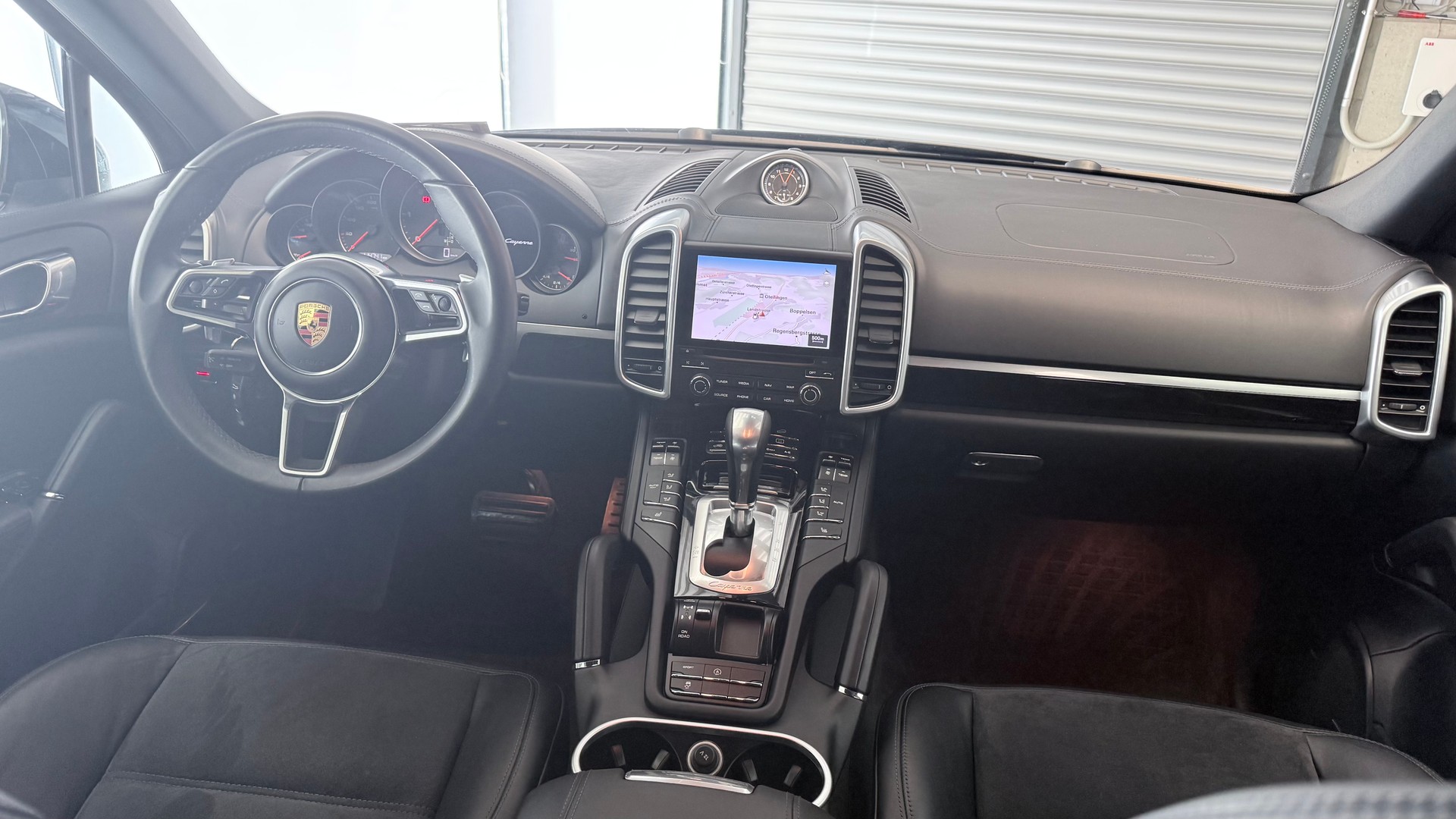 PORSCHE Cayenne 3.0 V6 TDI TipT-image-20