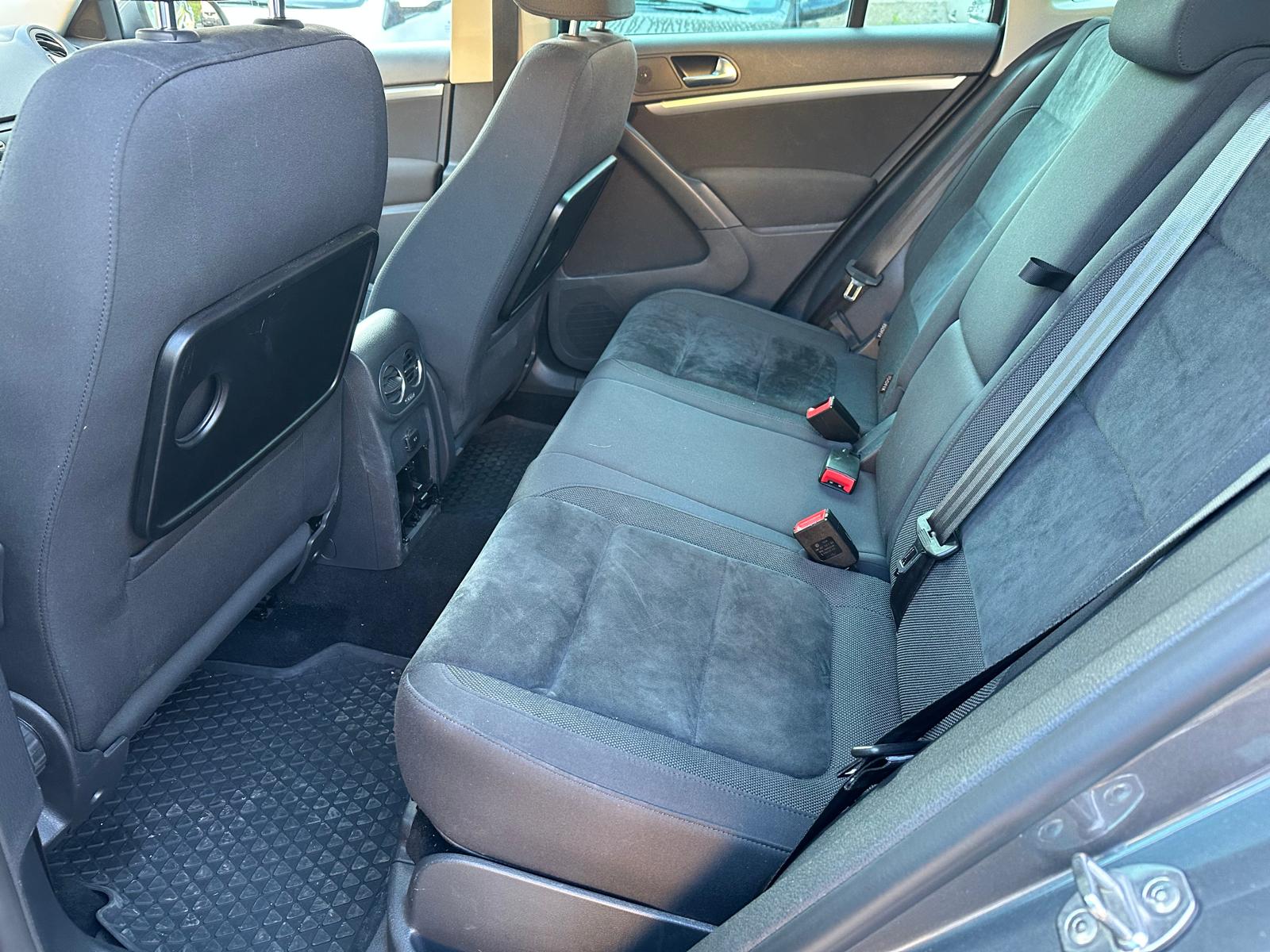 VW Tiguan 2.0 TSI Track&Style 4Motion DSG-image-8