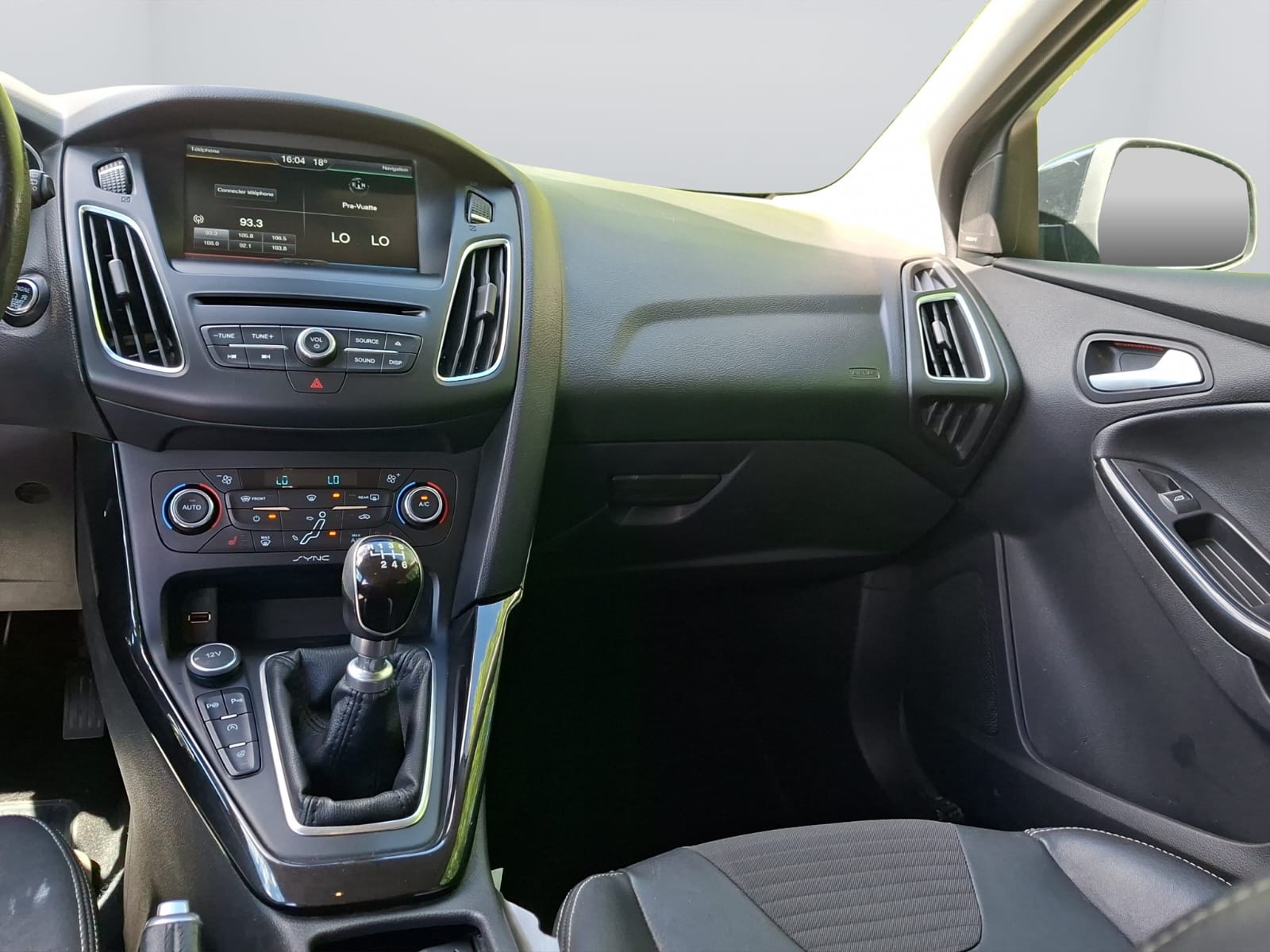 FORD Focus 1.5 SCTi Business-image-11