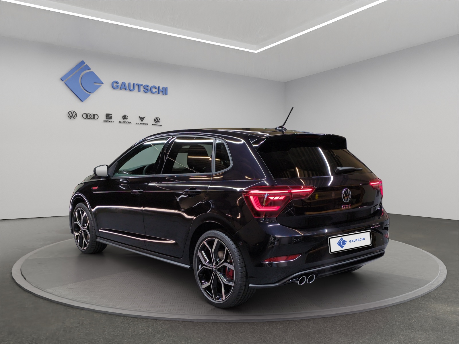 VW Polo 2.0 TSI GTI DSG-image-2