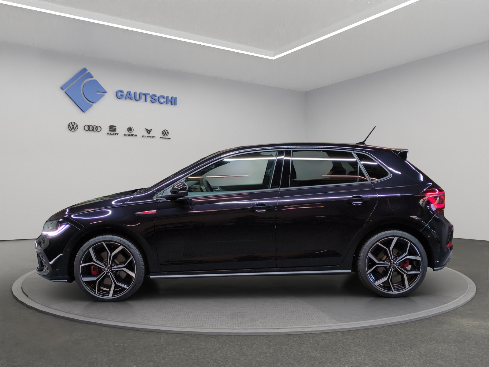 VW Polo 2.0 TSI GTI DSG-image-1