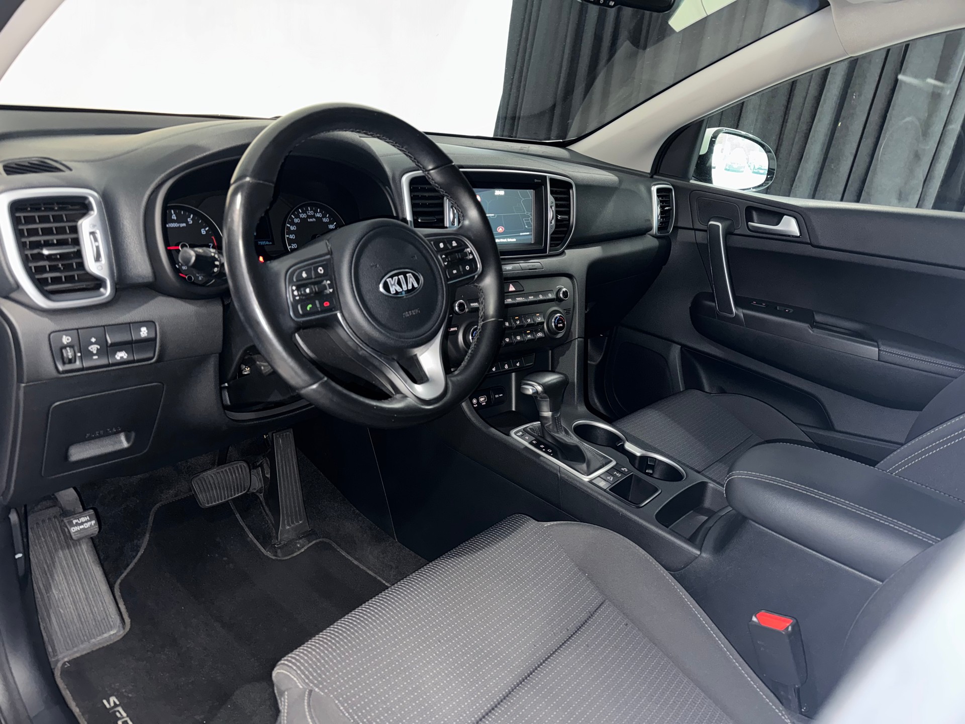 KIA Sportage 1.6 T-GDi Trend 4WD Automat | CH | 1.Hand |-image-10