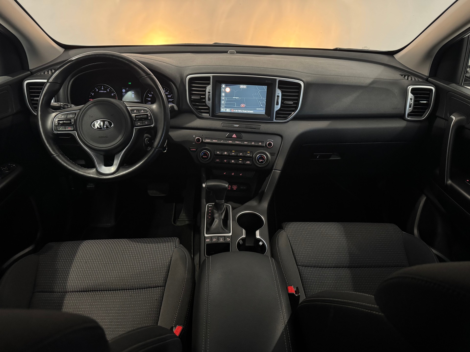 KIA Sportage 1.6 T-GDi Trend 4WD Automat | CH | 1.Hand |-image-12
