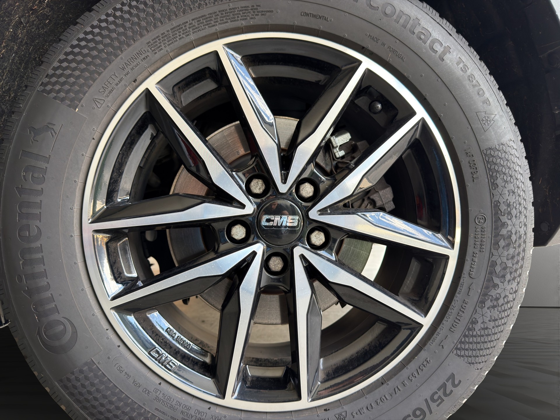 FORD Kuga 2.0 TDCi EcoBlue Titanium 4WD-image-17