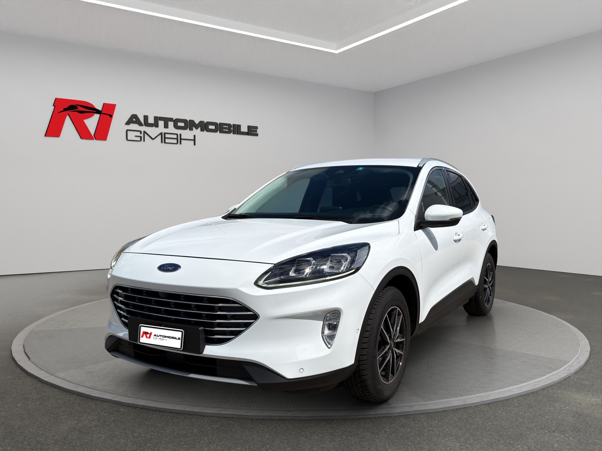 FORD Kuga 2.0 TDCi EcoBlue Titanium 4WD